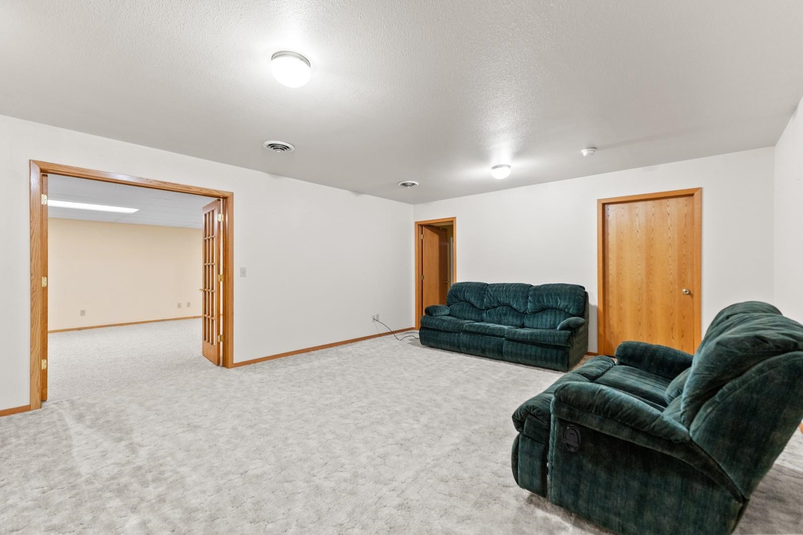 2122 11th Avenue Property Photo 37