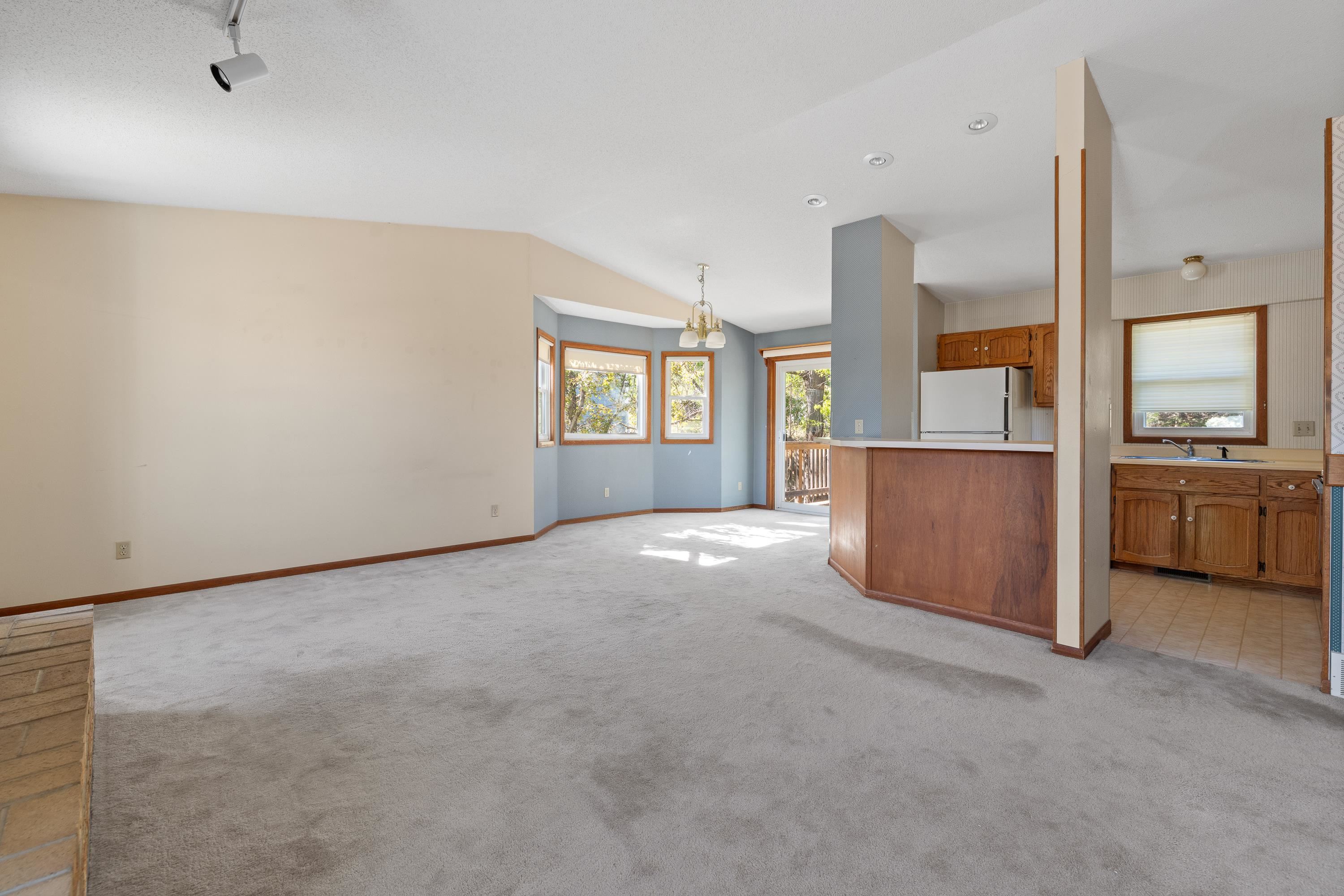 3701 Westridge Road Property Photo 3