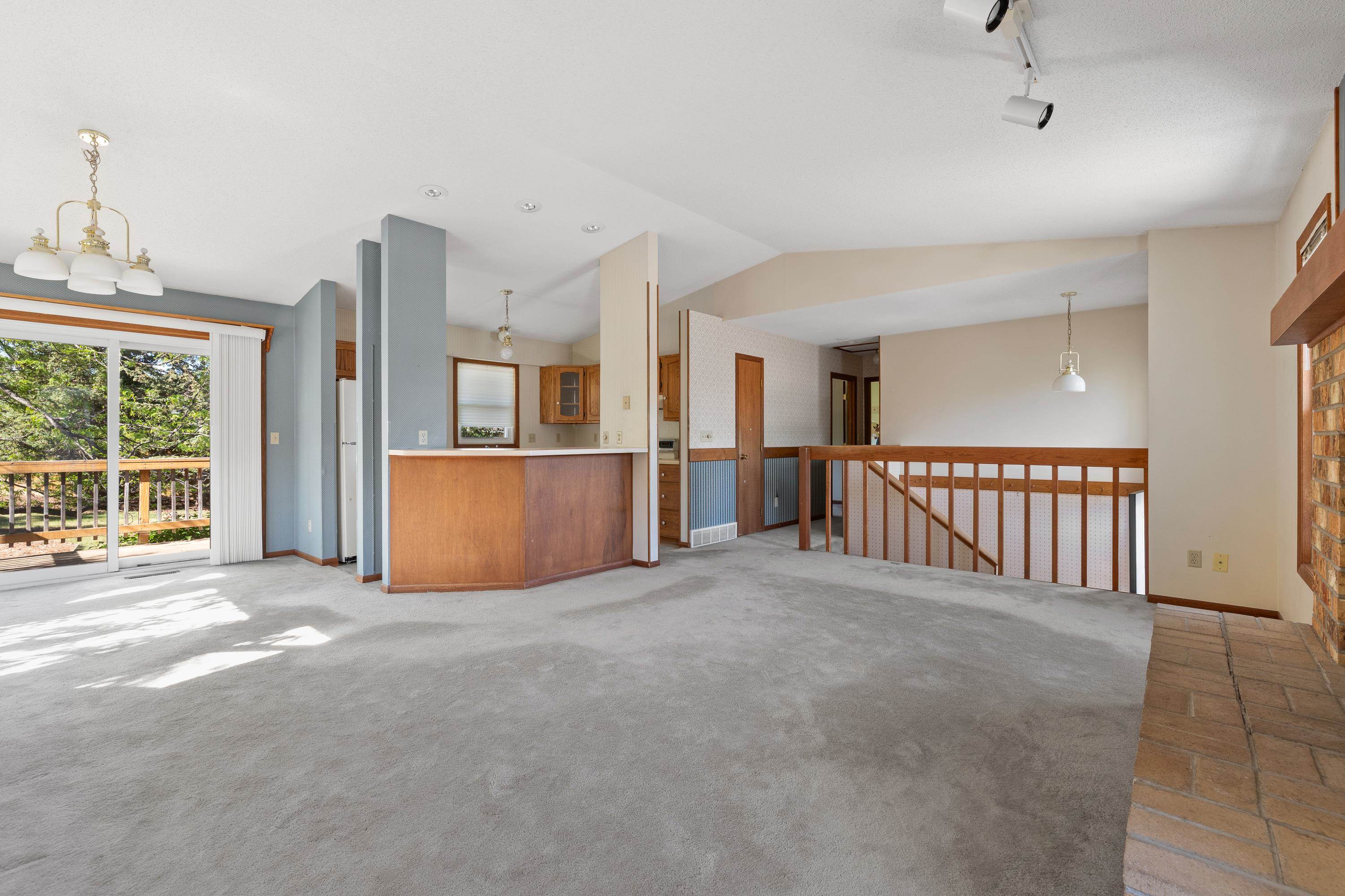 3701 Westridge Road Property Photo 4