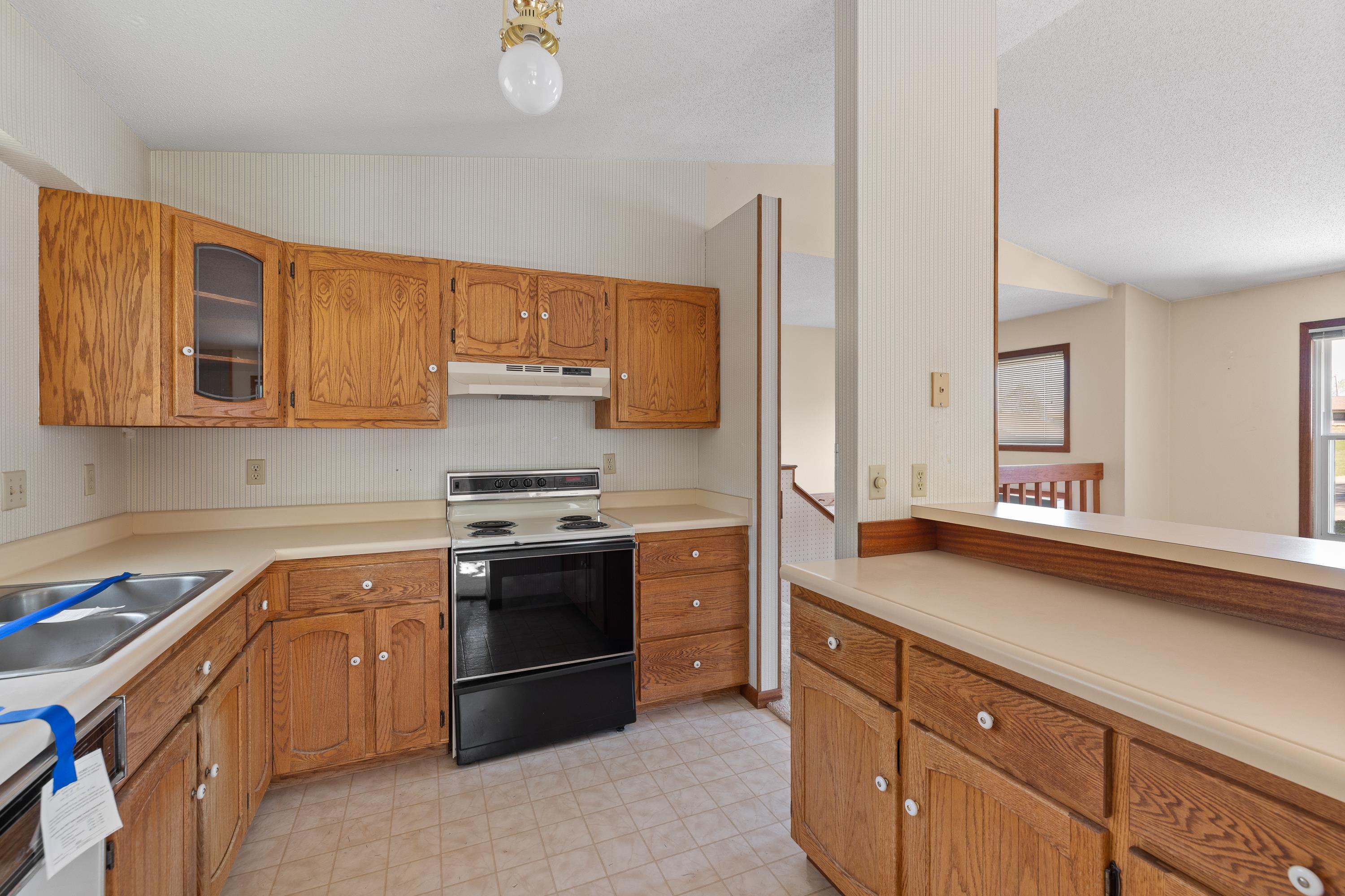 3701 Westridge Road Property Photo 6