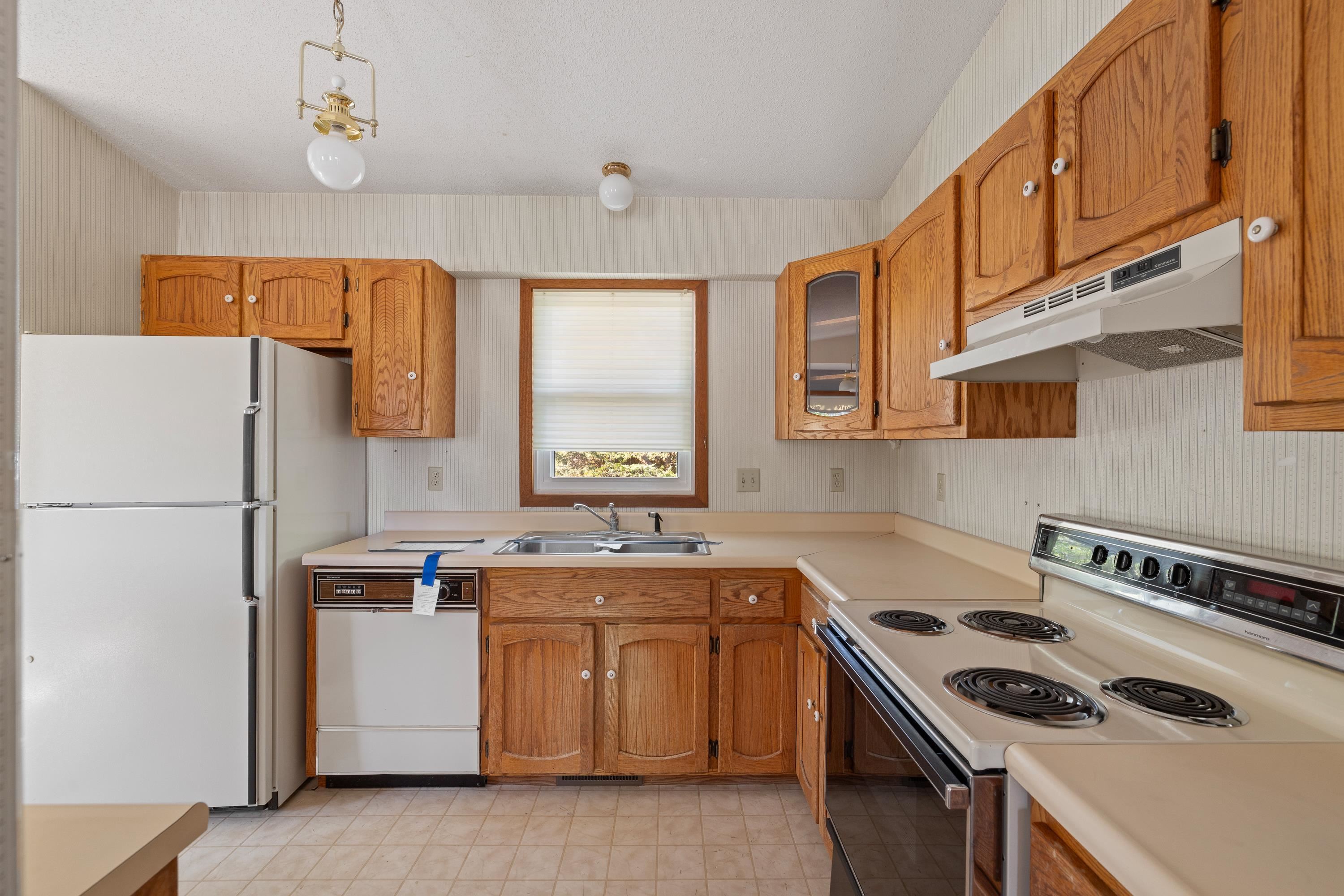 3701 Westridge Road Property Photo 7