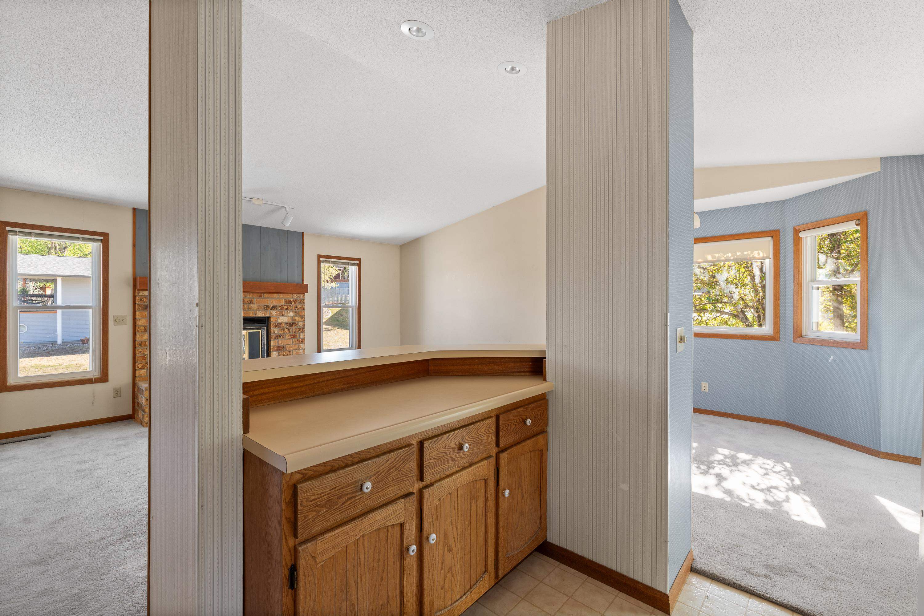 3701 Westridge Road Property Photo 8