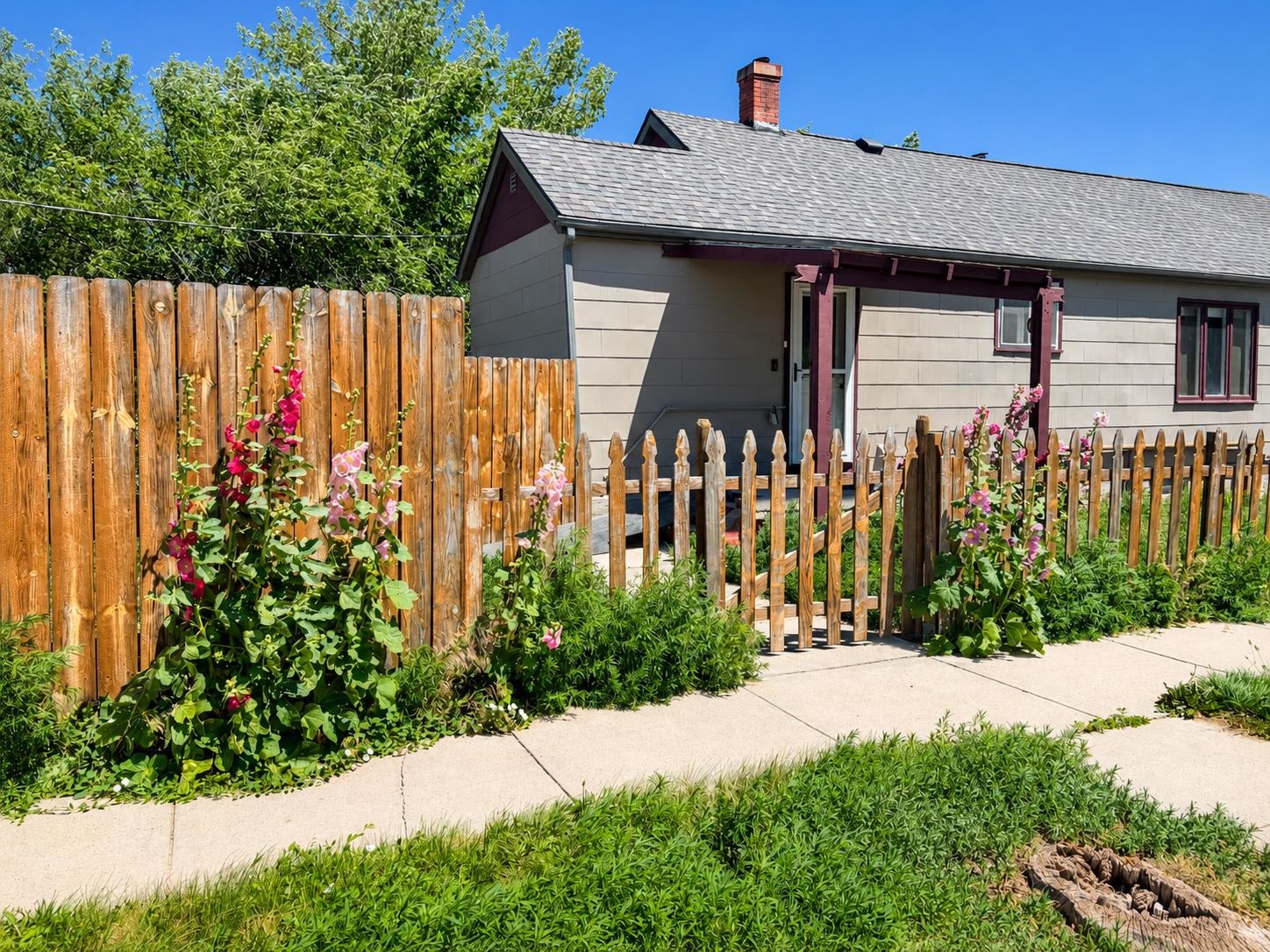 310 7th Avenue Property Photo 2