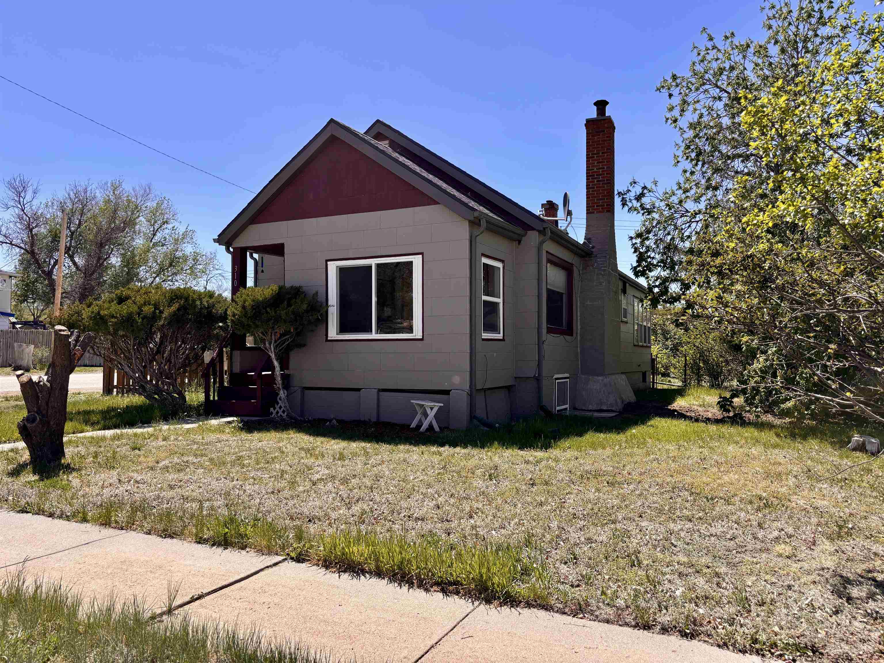 310 7th Avenue Property Photo 5