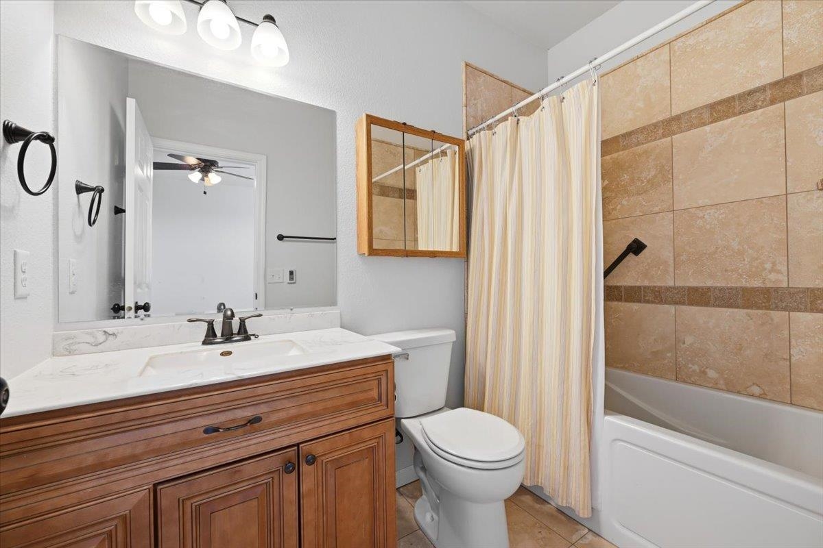 2214 Split Rock Drive Property Photo 11