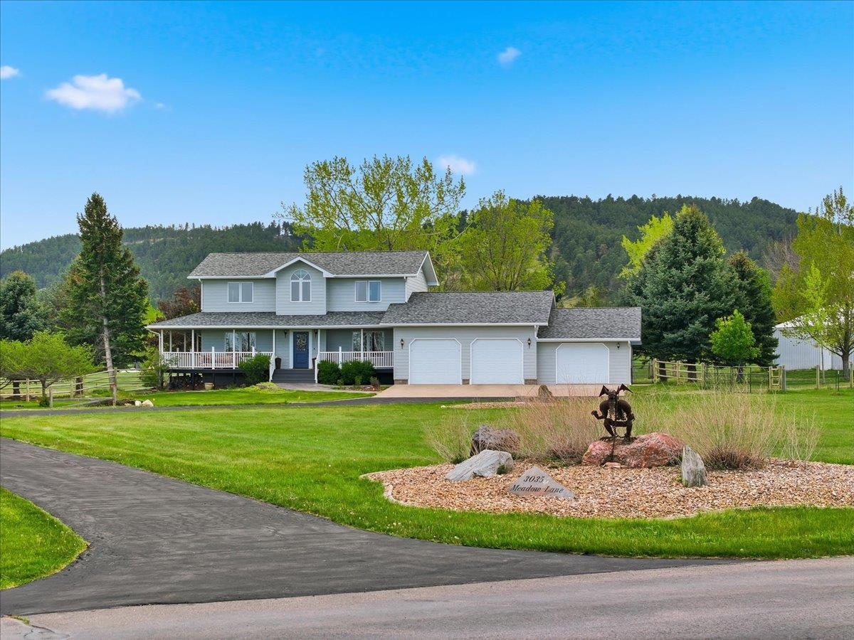 3035 Meadow Lane Property Photo 3
