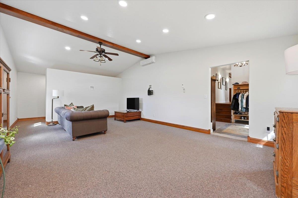 3035 Meadow Lane Property Photo 22