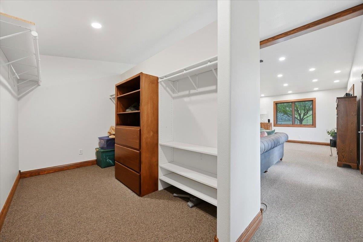 3035 Meadow Lane Property Photo 23