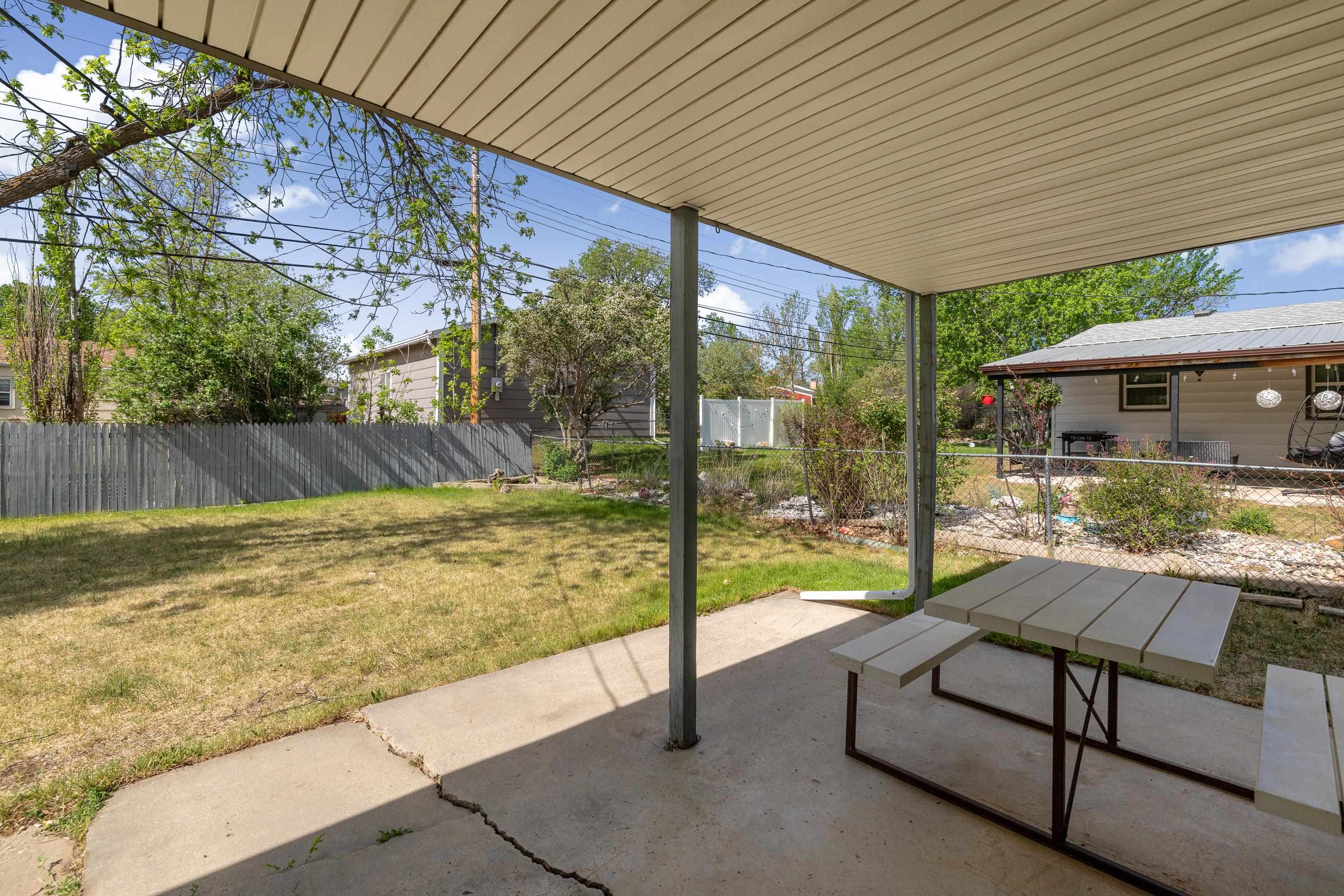 429 E Idaho Street Property Photo 15