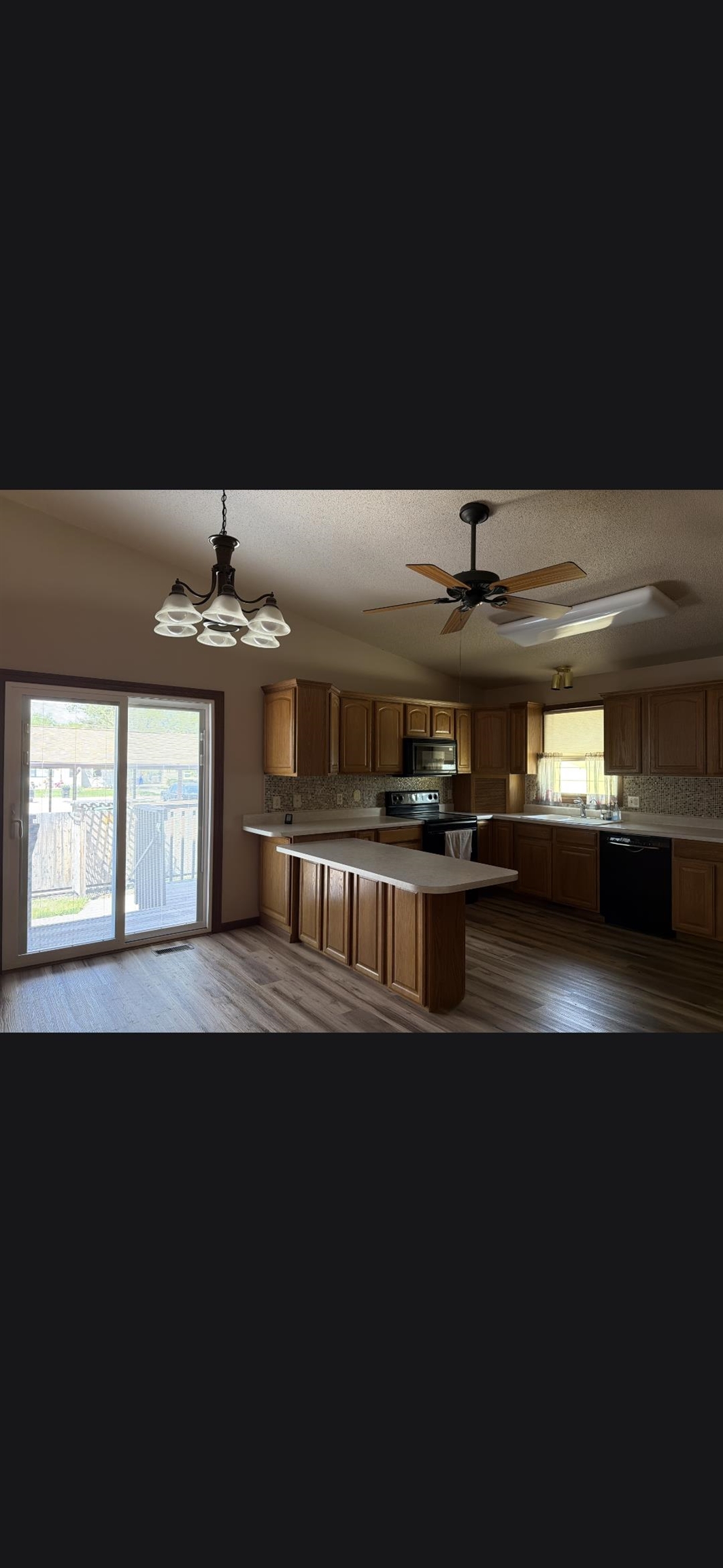3430 Cottonwood Drive Property Photo 4