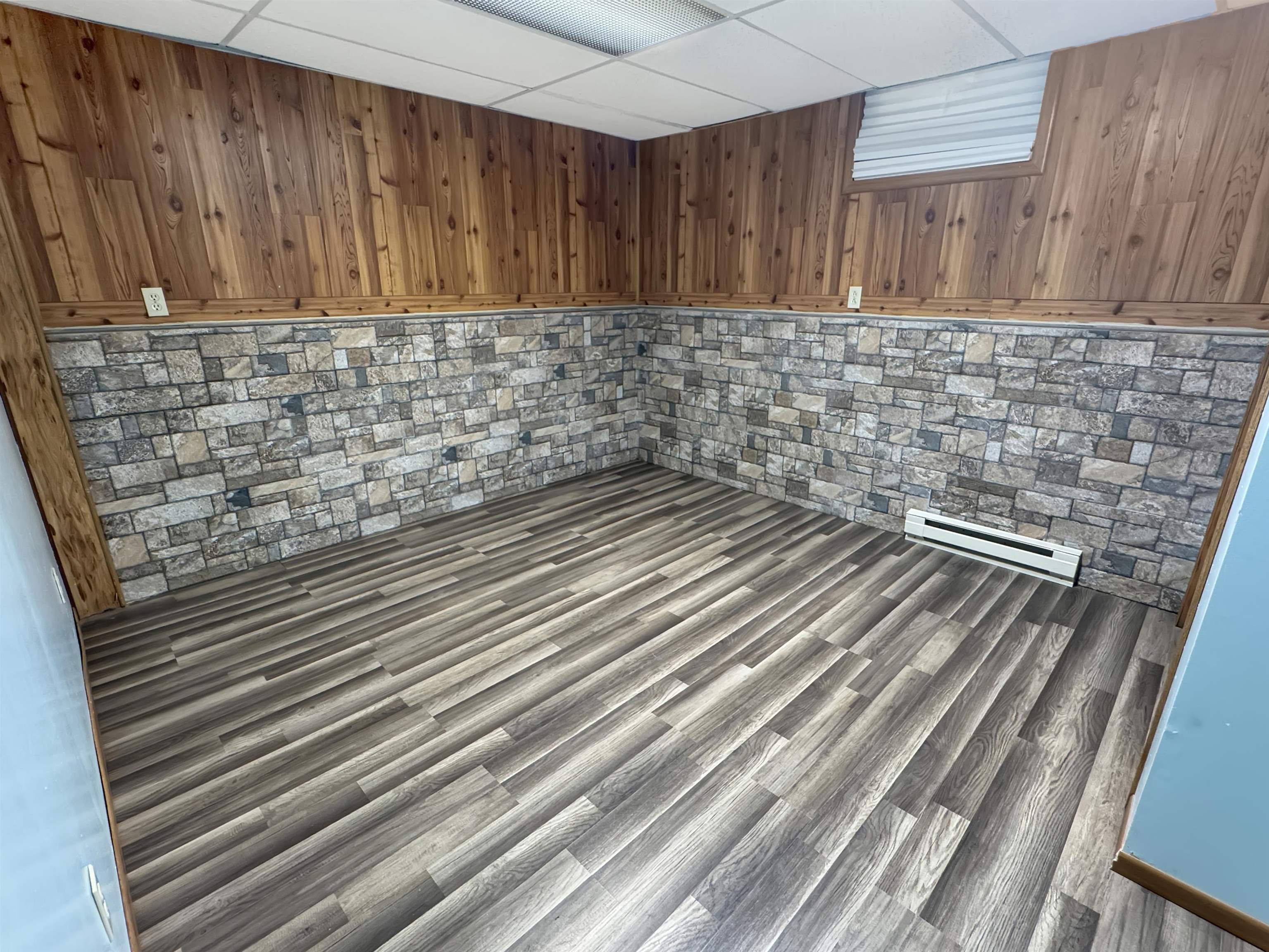 2111 Baltimore Avenue Property Photo 21