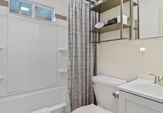 117 E St. Francis Street Property Photo 8