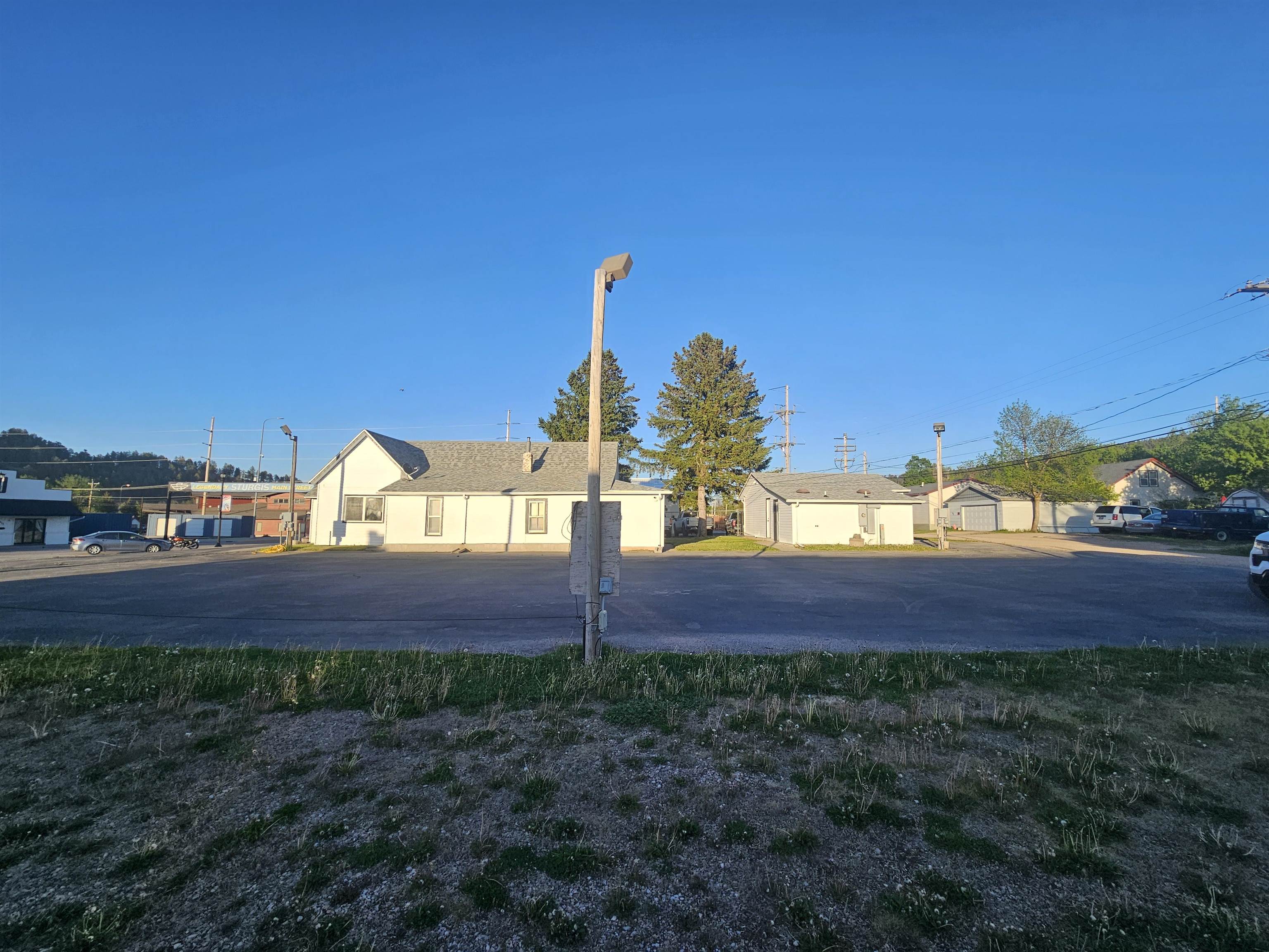924 Main Street Property Photo 15