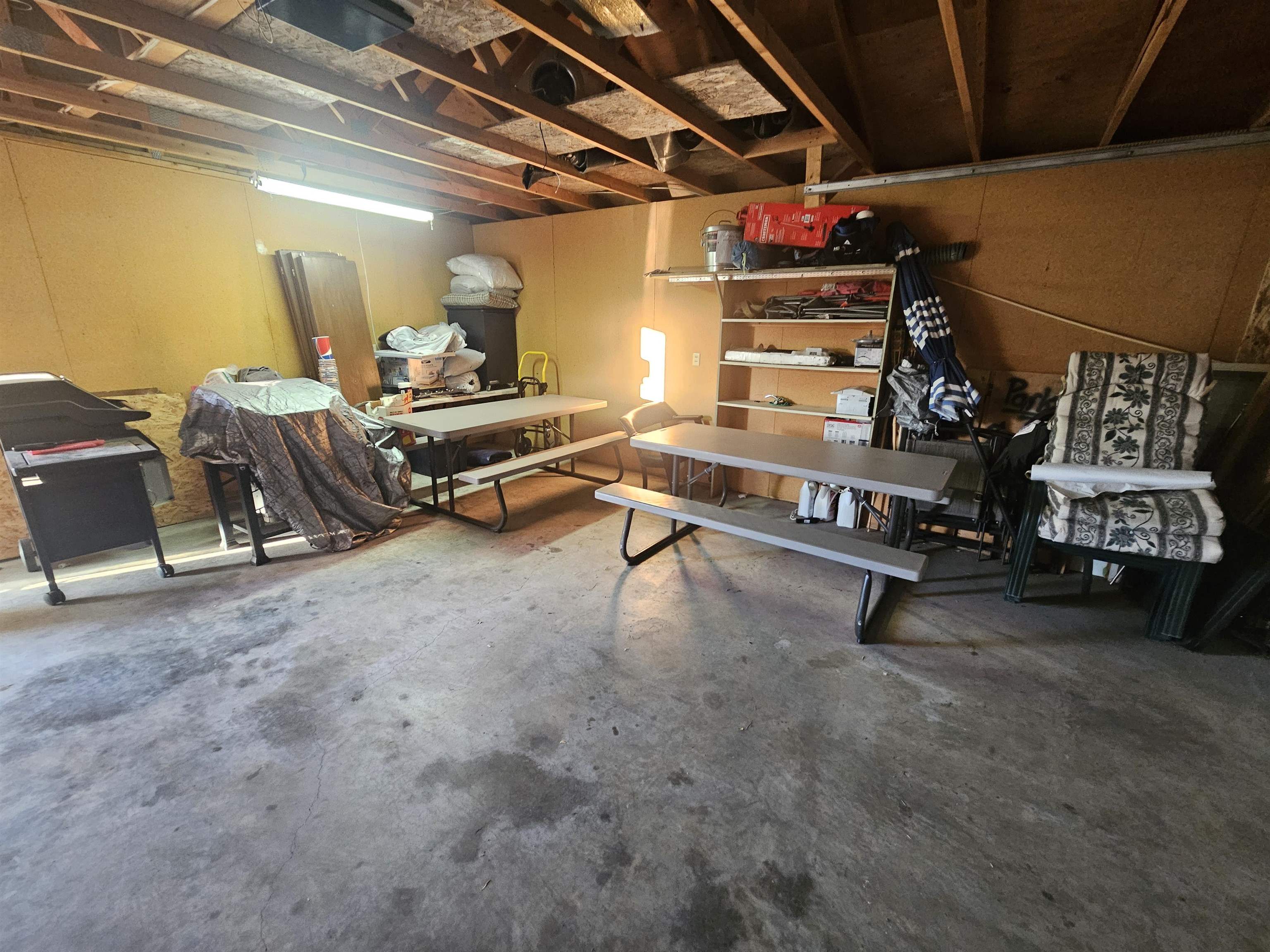 924 Main Street Property Photo 25
