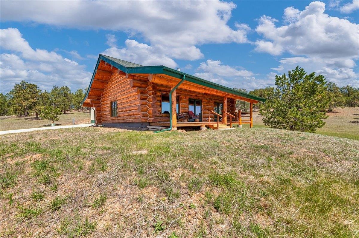 11906 Mountain Lion Lane Property Photo 3