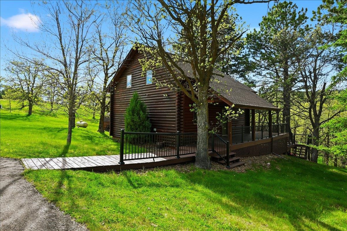 20787 Mountain Court Property Photo 1