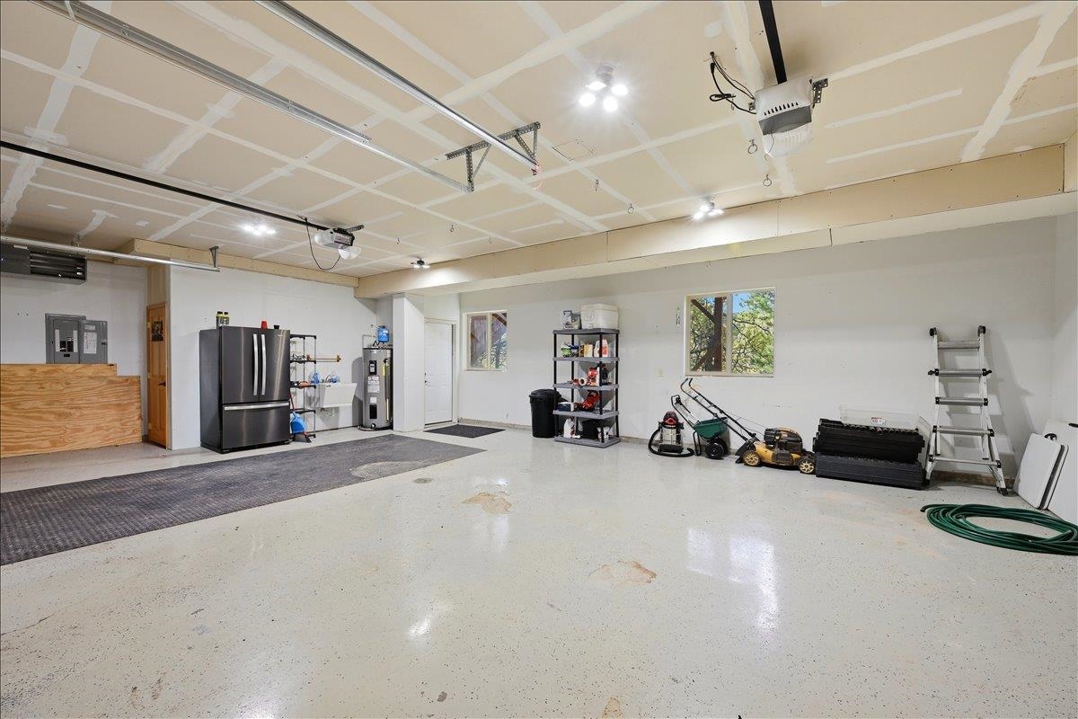 20787 Mountain Court Property Photo 26