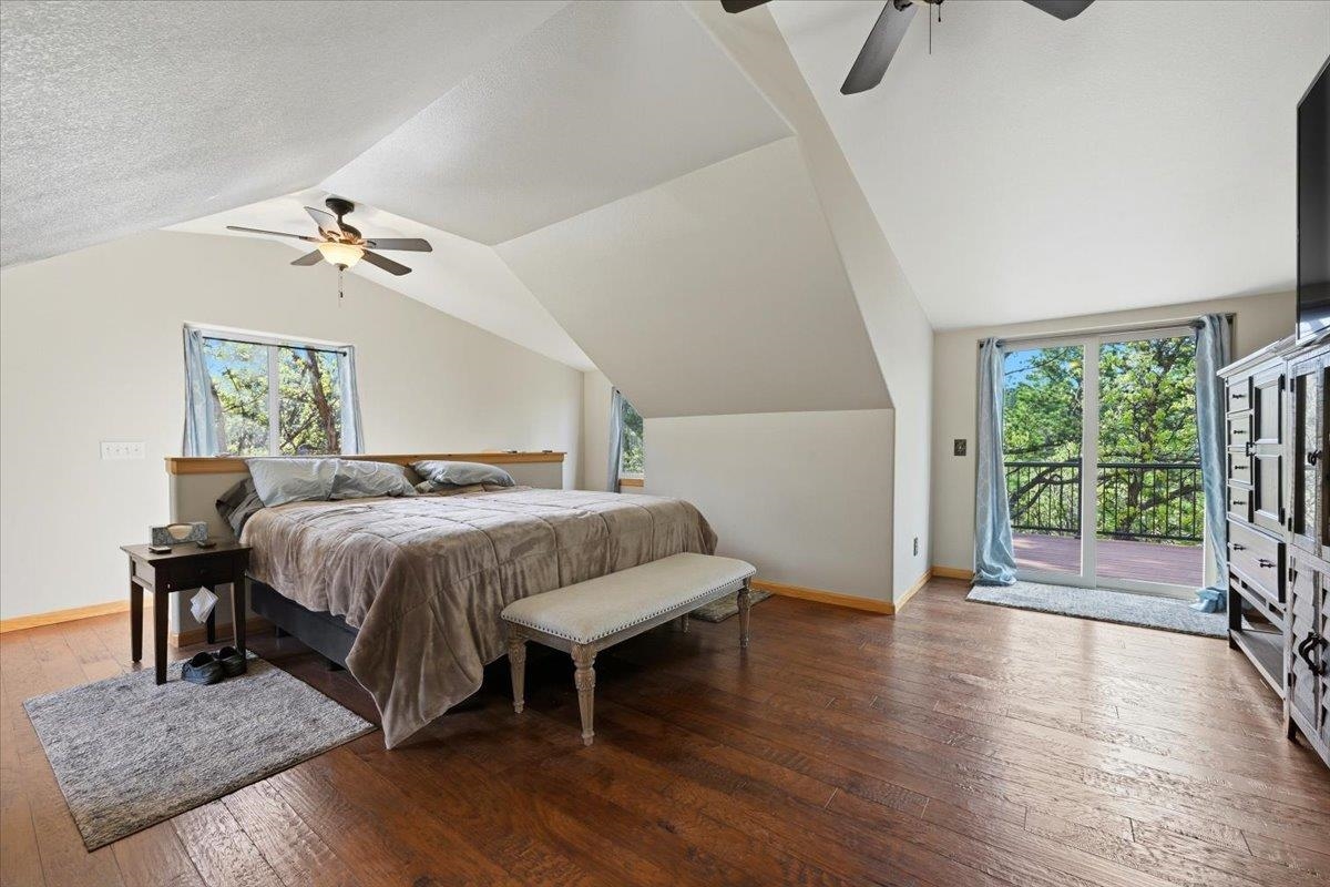 20787 Mountain Court Property Photo 28