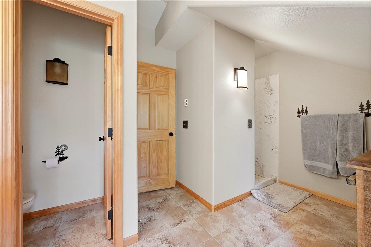 20787 Mountain Court Property Photo 30