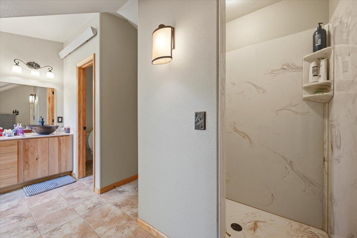 20787 Mountain Court Property Photo 31