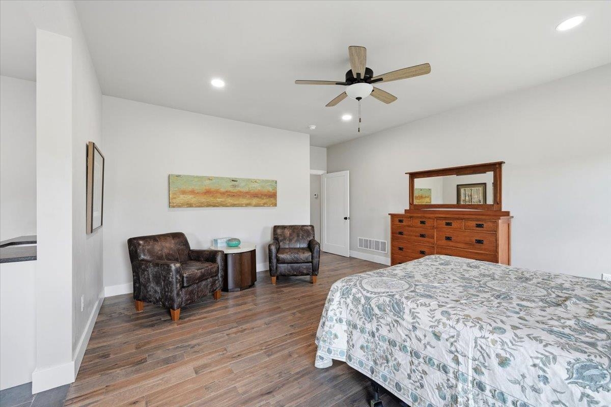 2301 Bridgestone Cir Property Photo 21