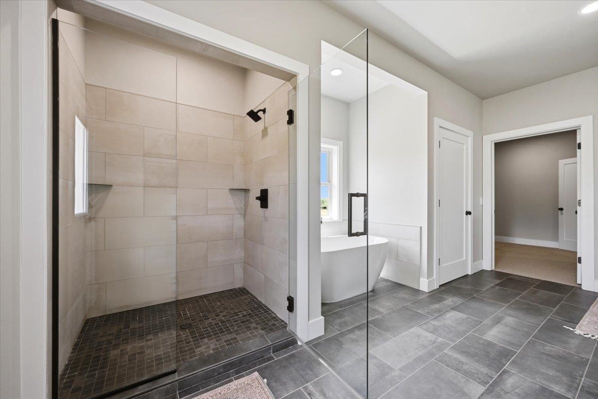 2301 Bridgestone Cir Property Photo 24