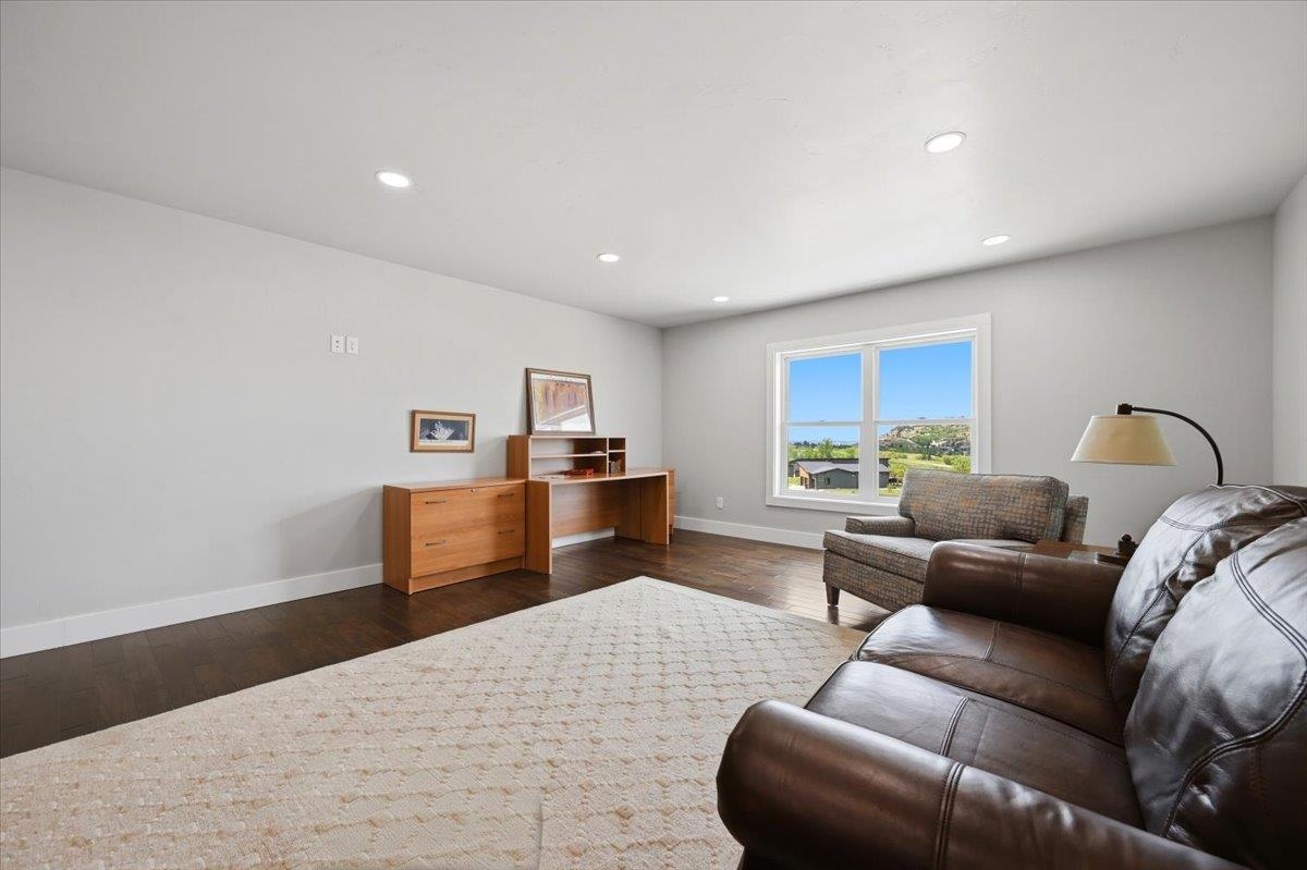 2301 Bridgestone Cir Property Photo 29