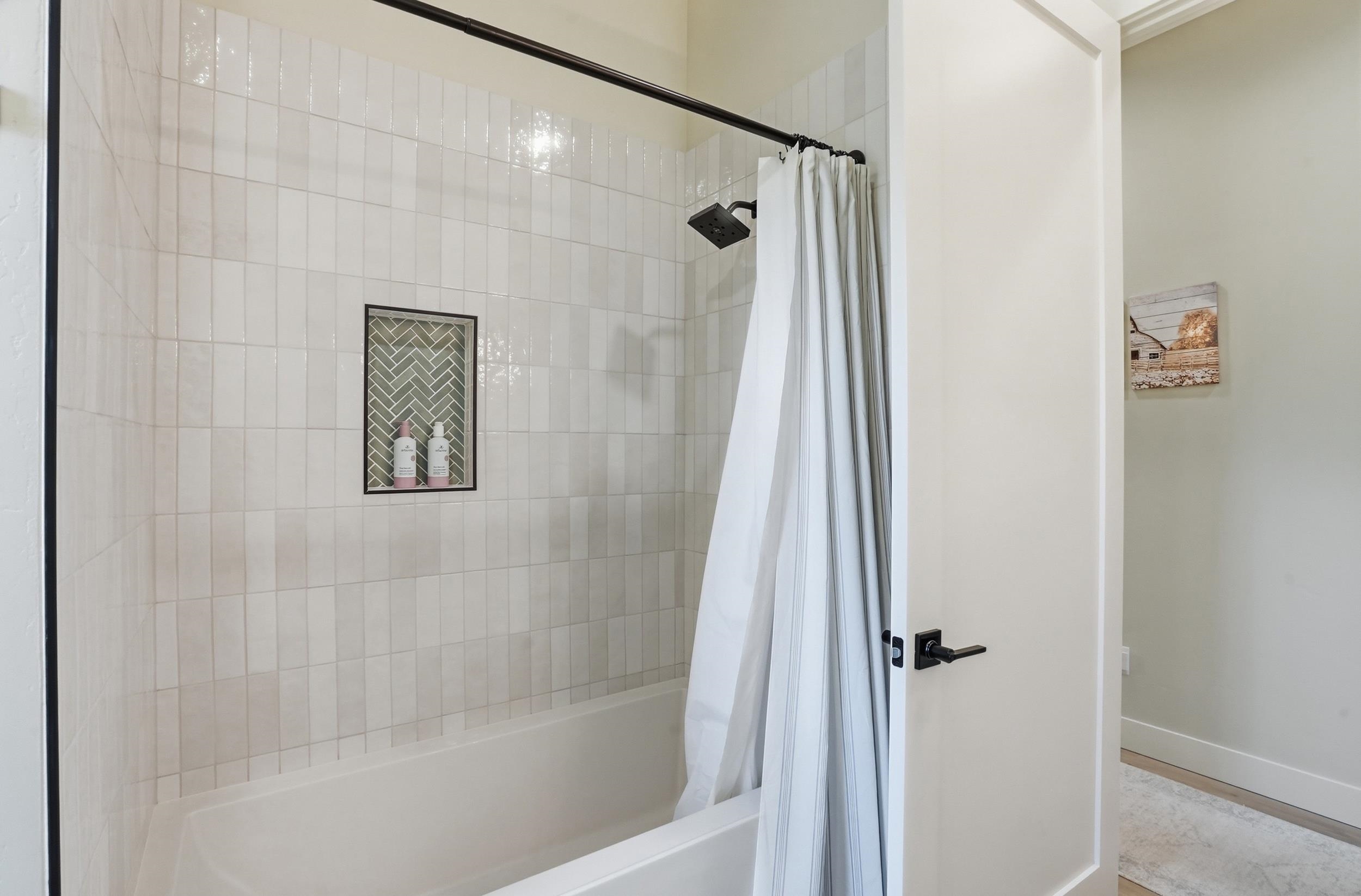 20208 Frog Pond Court Property Photo 25