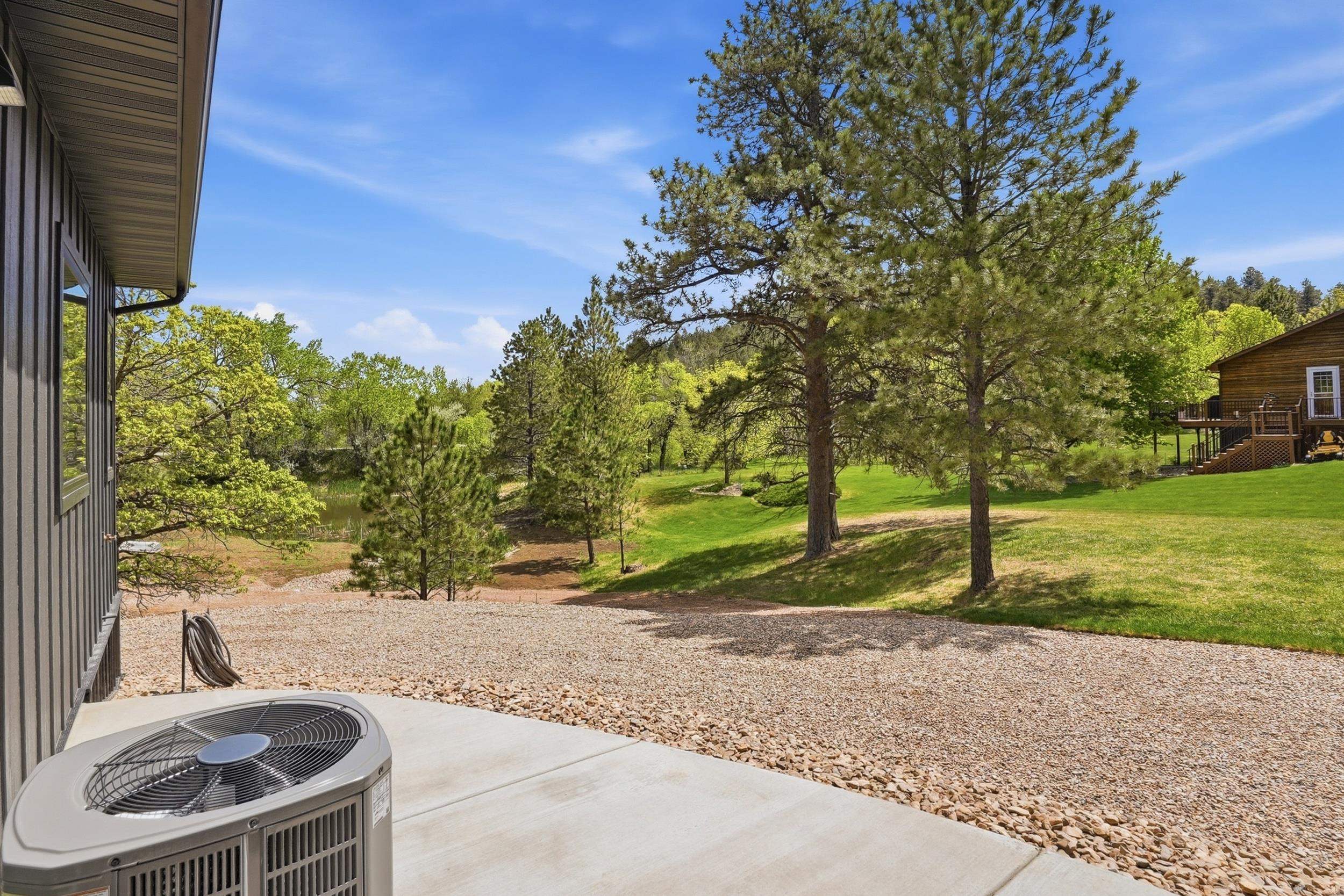 20208 Frog Pond Court Property Photo 33
