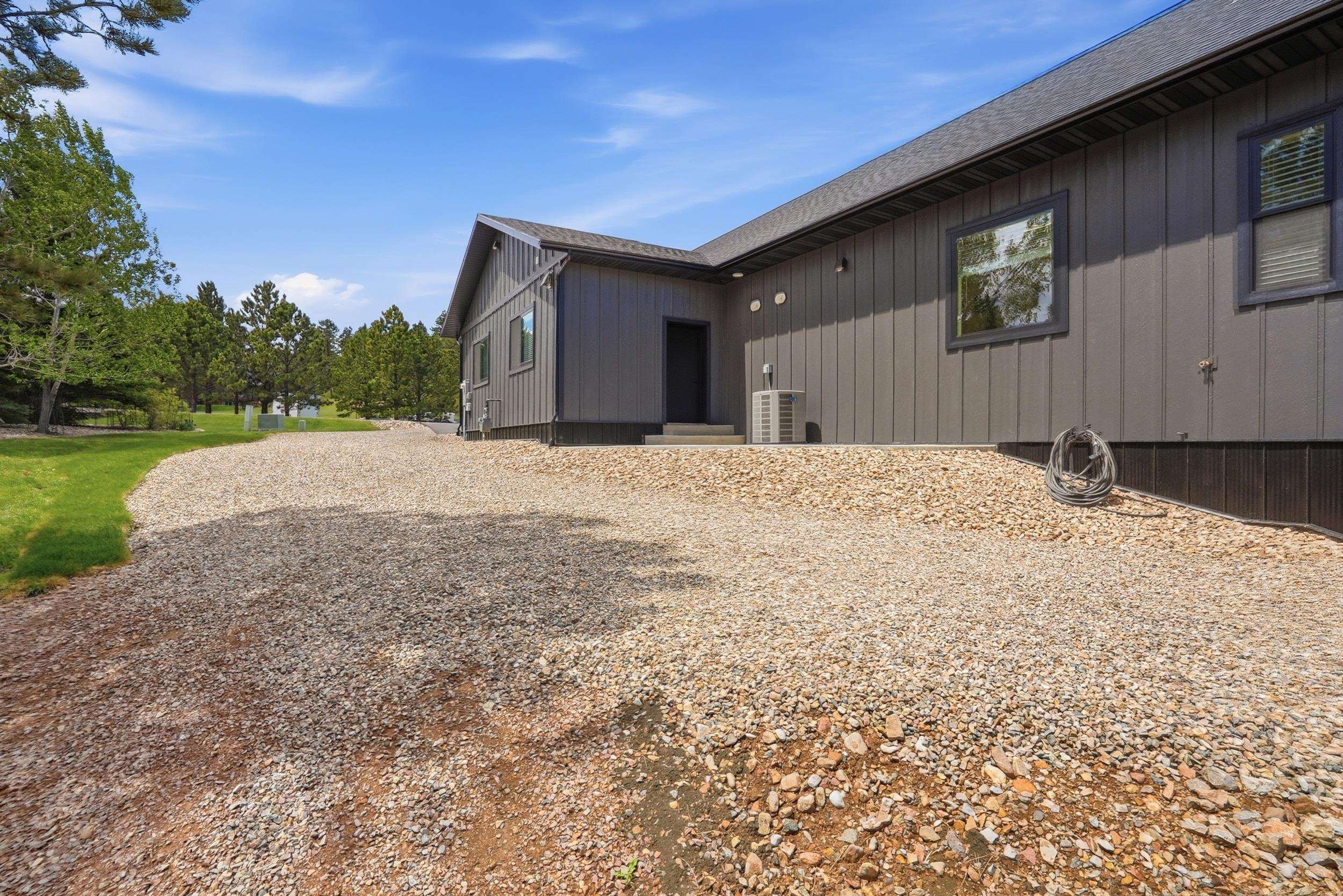 20208 Frog Pond Court Property Photo 34