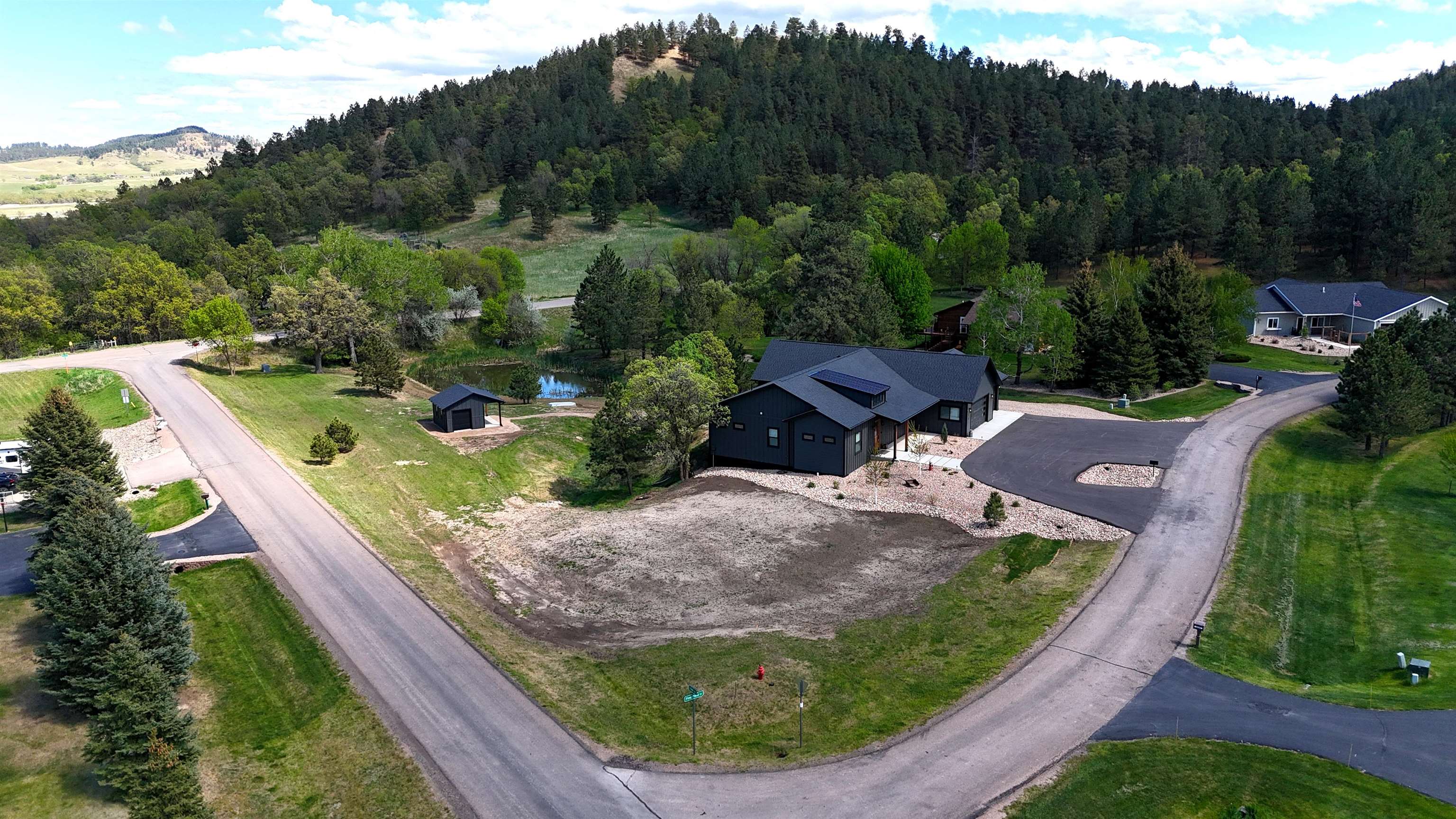 20208 Frog Pond Court Property Photo 43