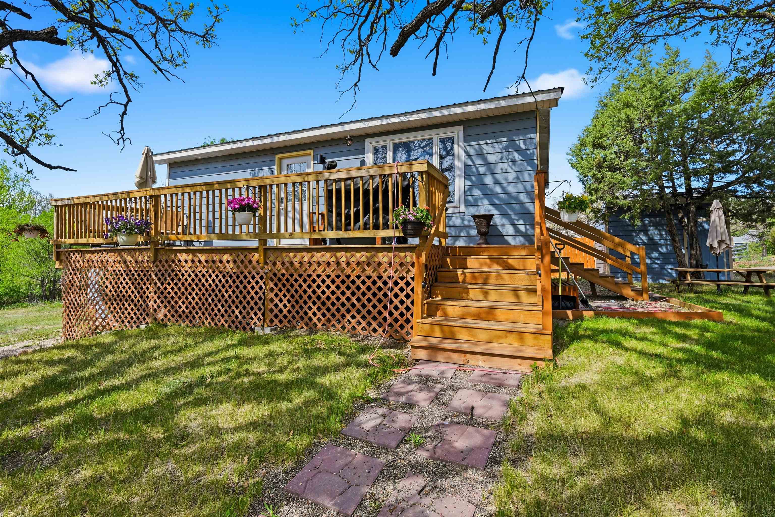 300 8th Avenue Property Photo 1