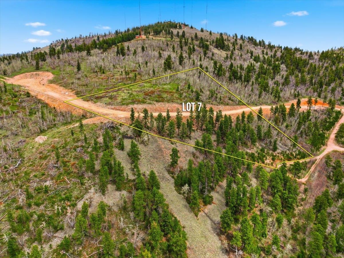 Lot 6 Wapiti Road Property Photo 2
