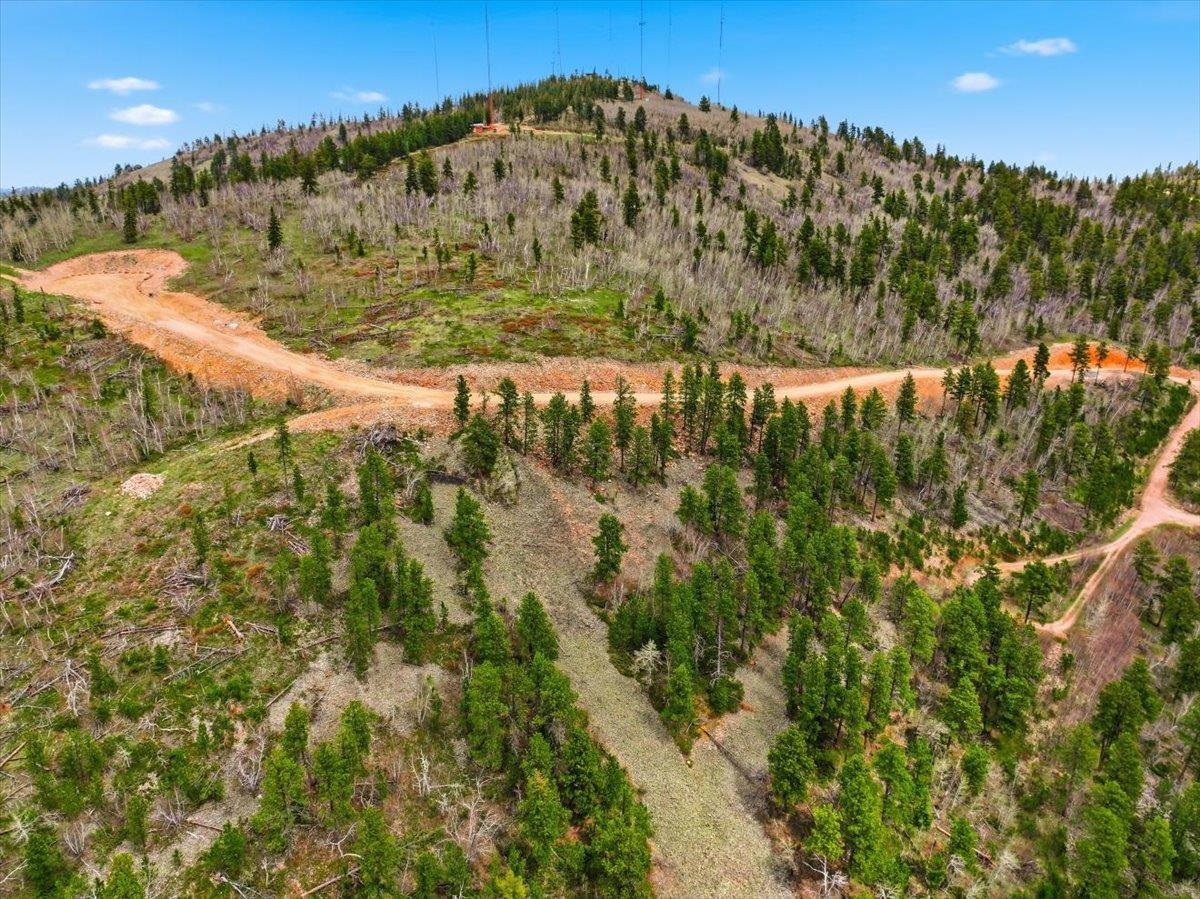 Lot 7 Wapiti Road Property Photo 2
