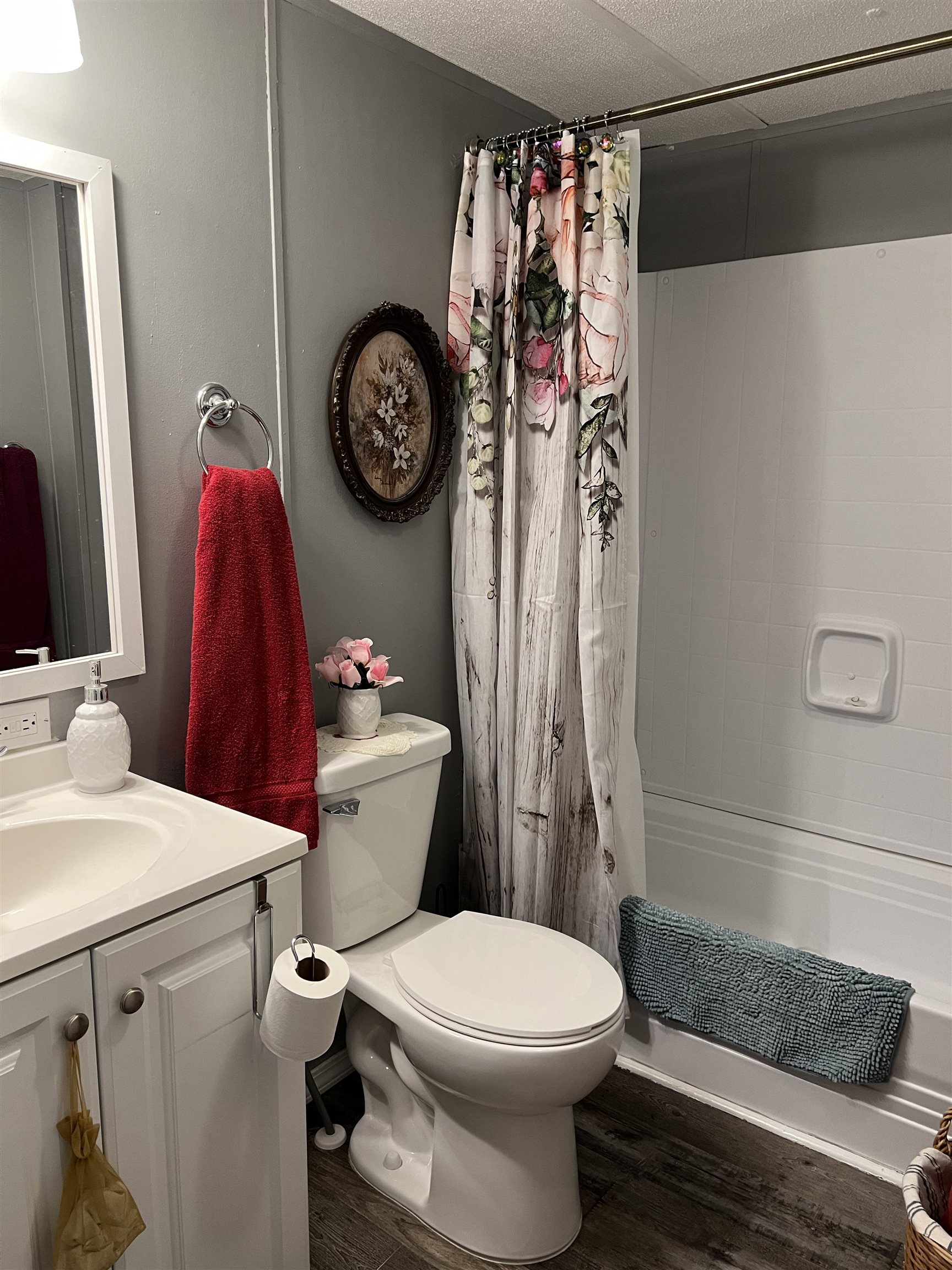 200 Charles Street Property Photo 11