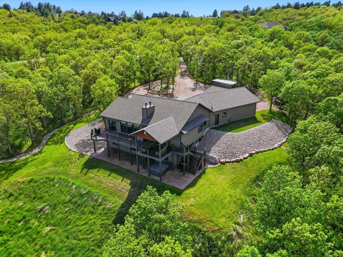 20062 Ridgefield Loop Property Photo 4