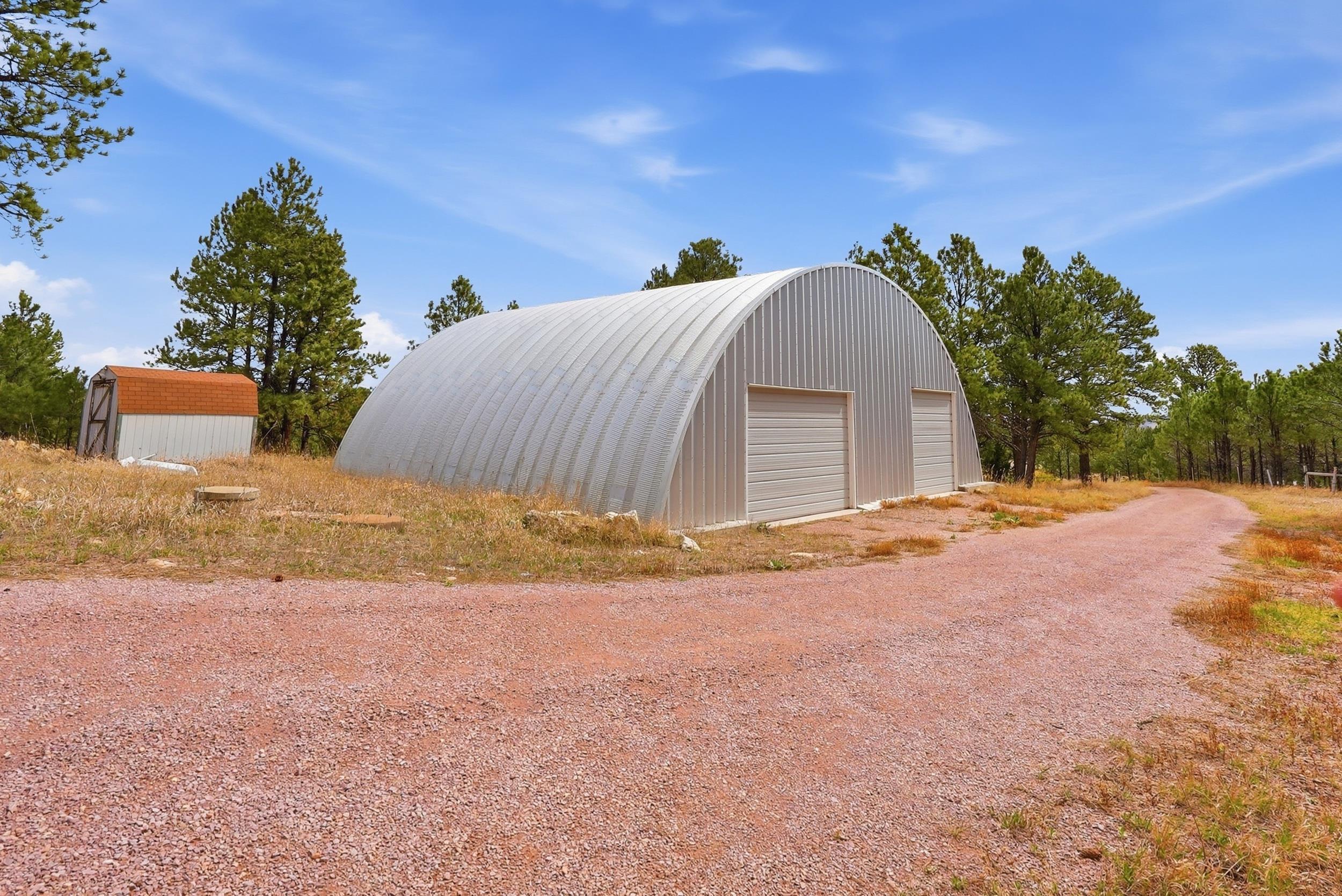 24427 Thovson Road Property Photo 2