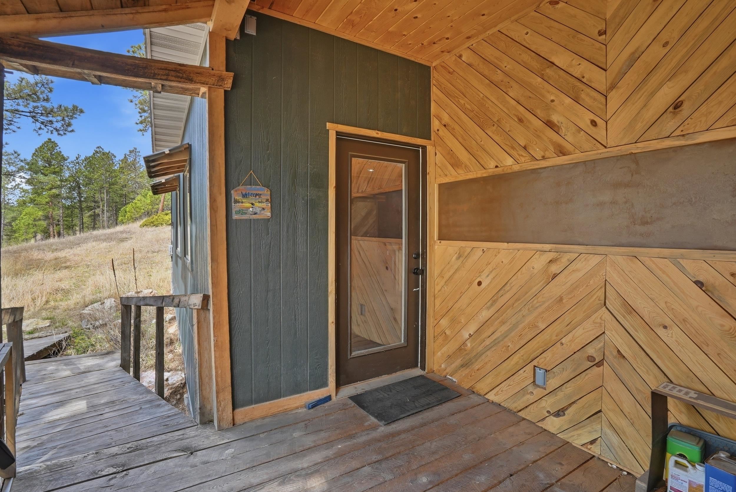 24427 Thovson Road Property Photo 9