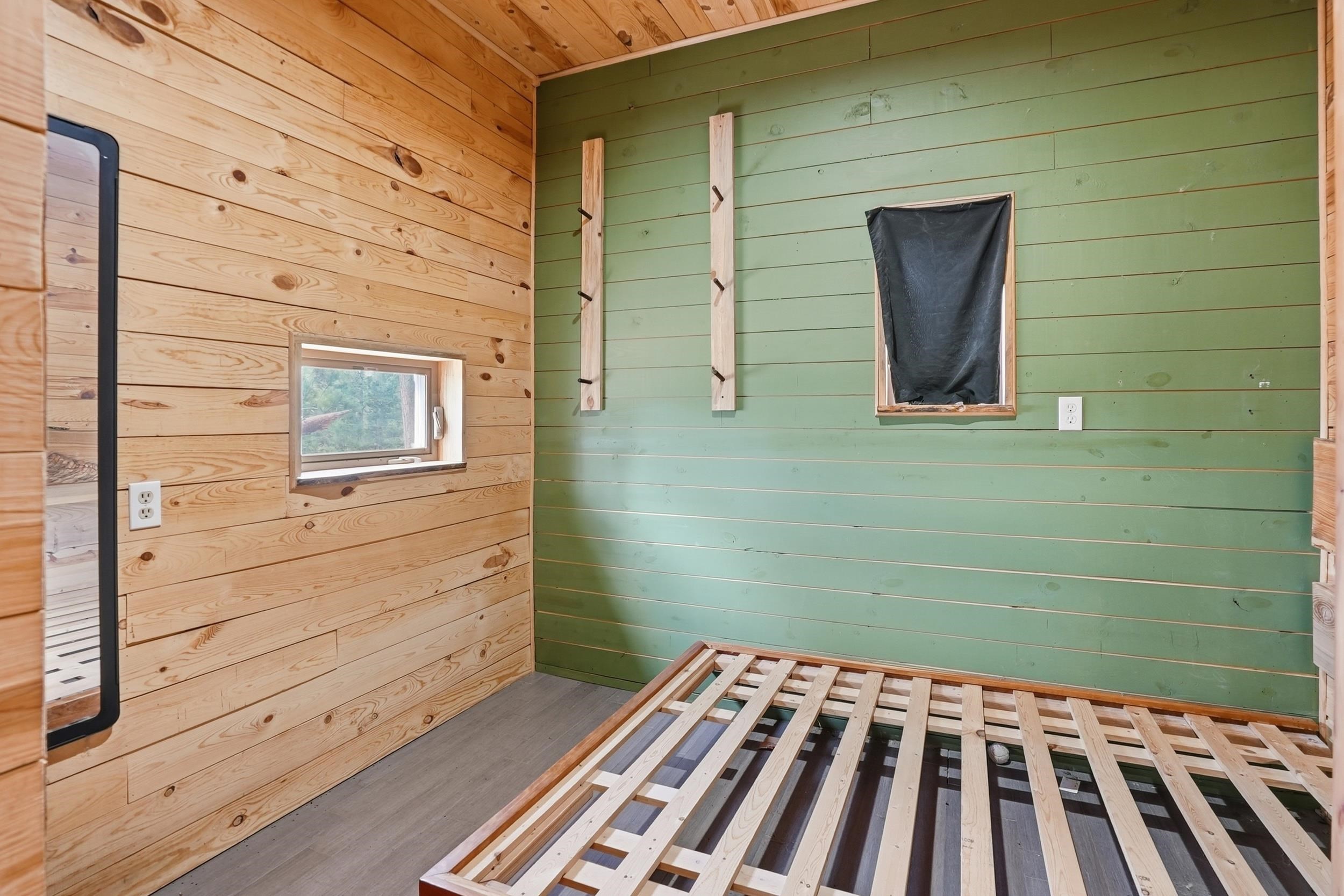 24427 Thovson Road Property Photo 12