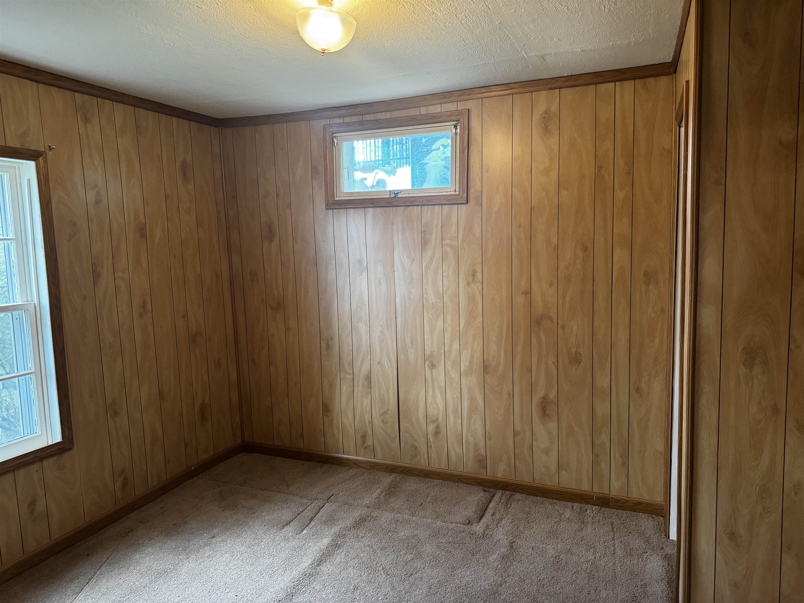 411 W Summit Street Property Photo 29