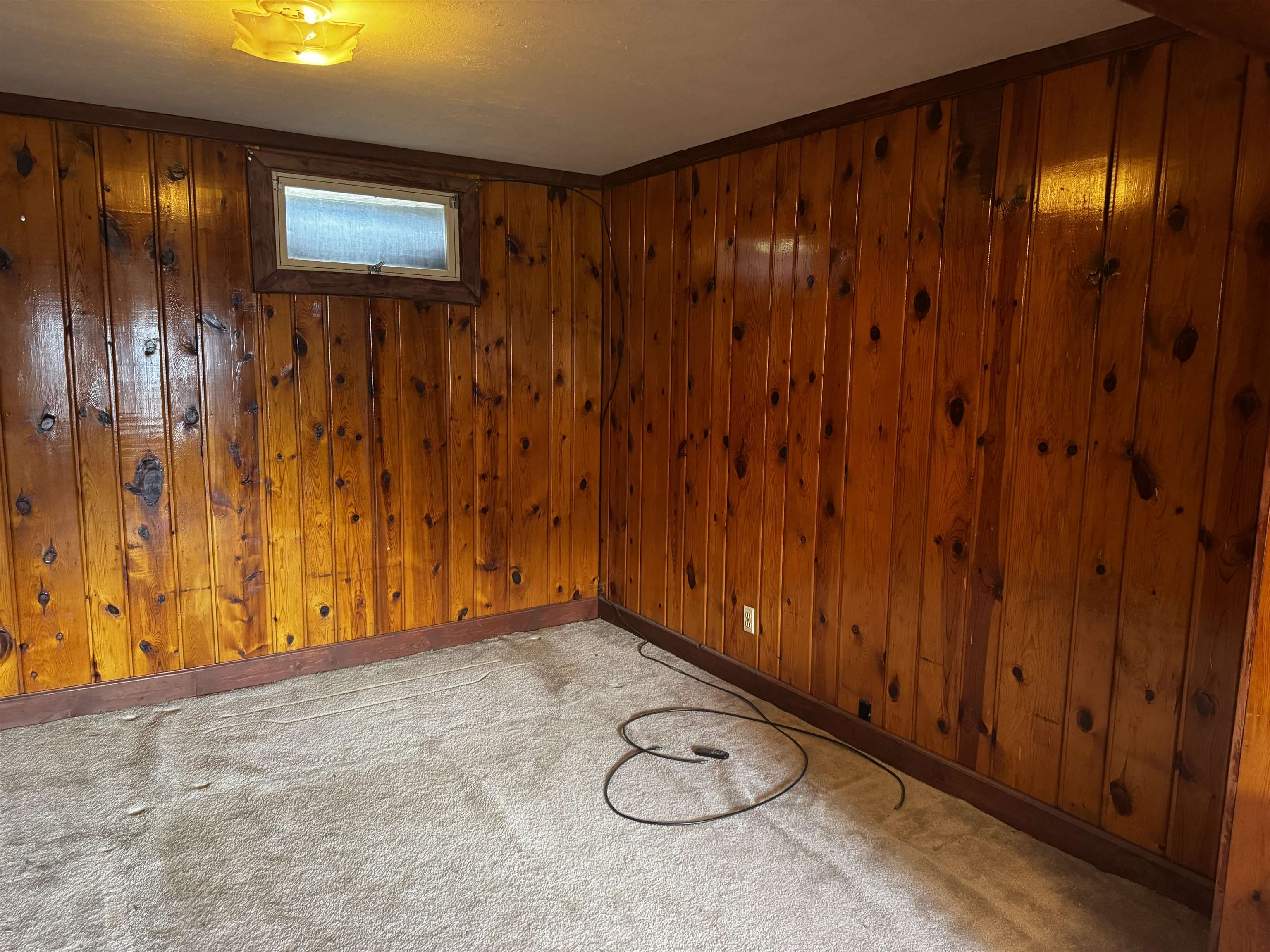 411 W Summit Street Property Photo 27