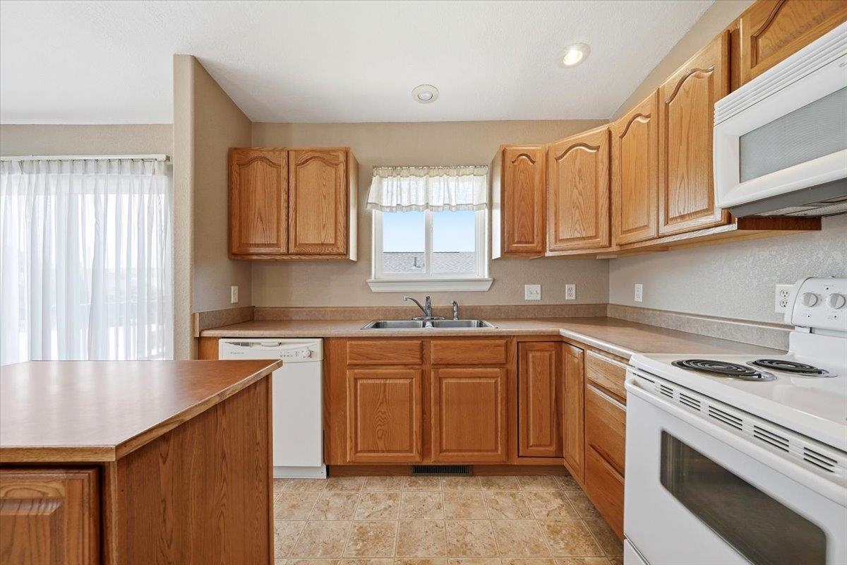 821 Ridgeview Property Photo 8