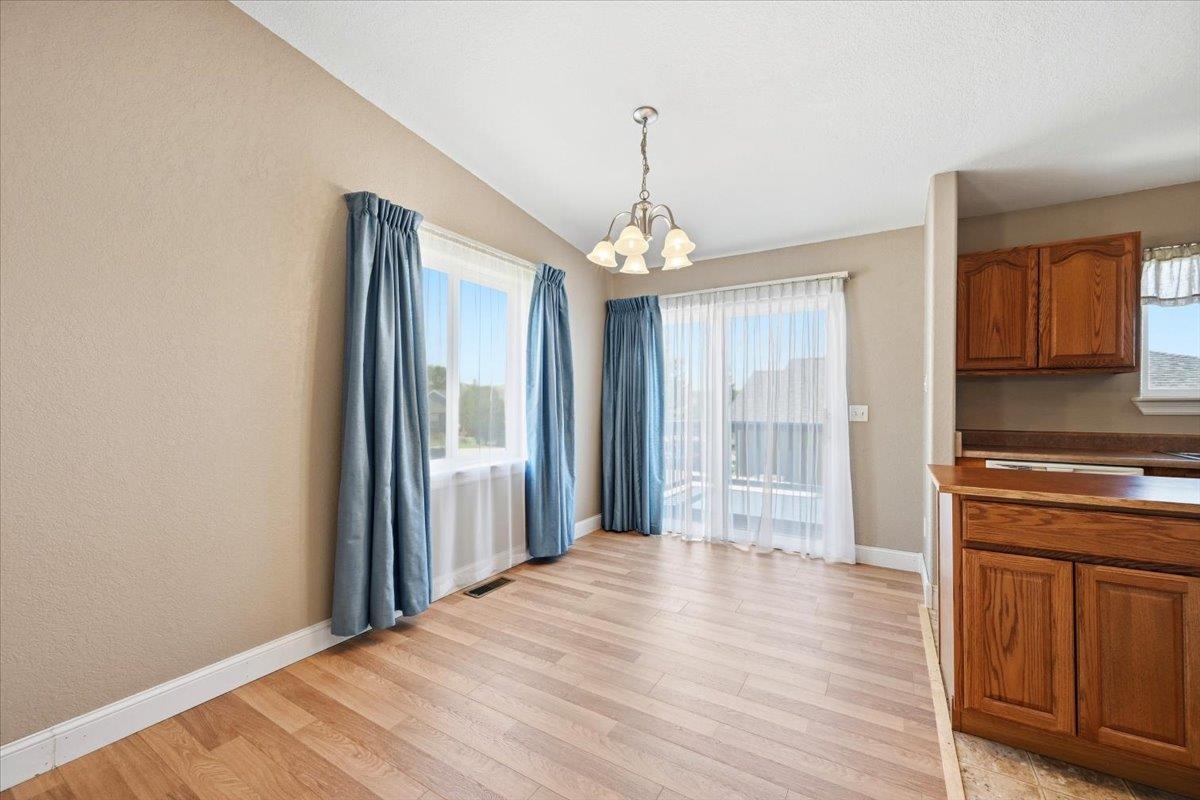 821 Ridgeview Property Photo 10