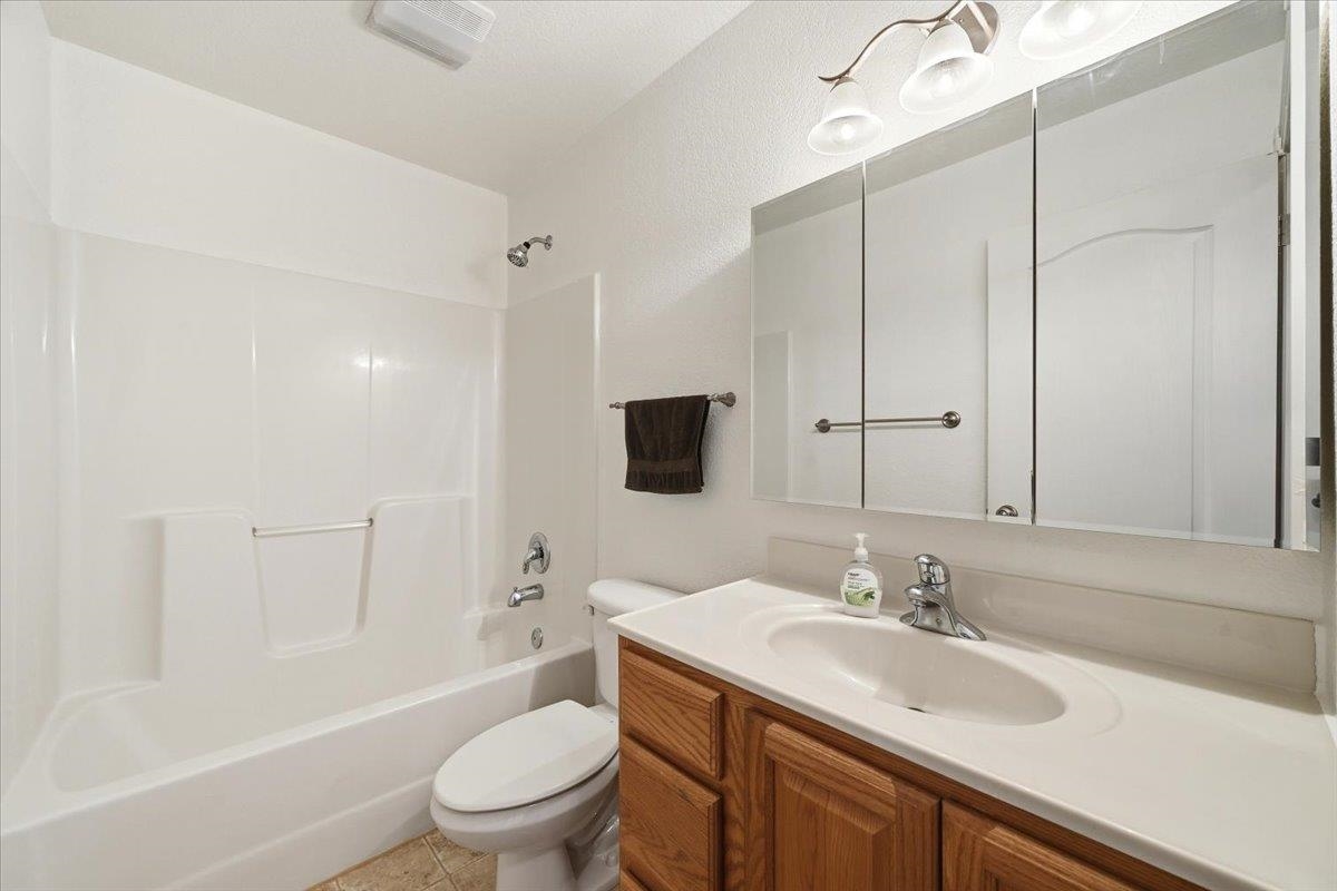 821 Ridgeview Property Photo 16