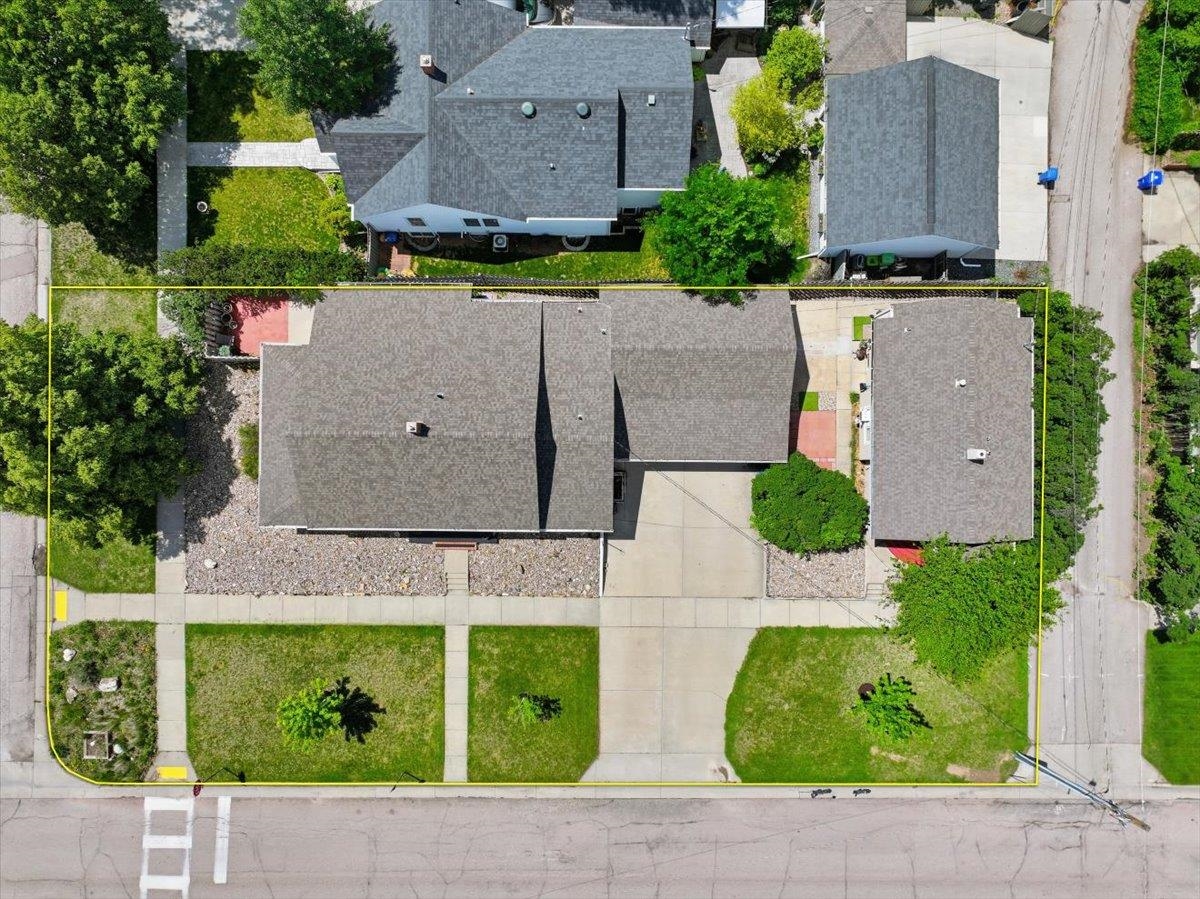 1615 9th Street Property Photo 40