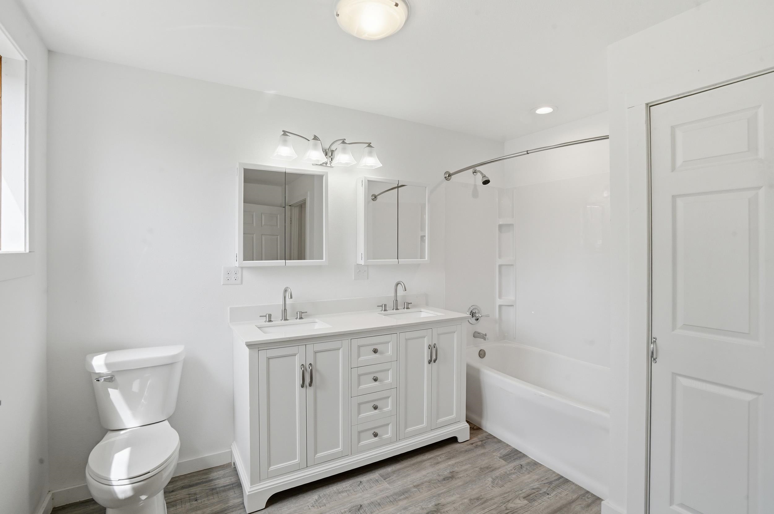 611 Railroad Avenue Property Photo 32