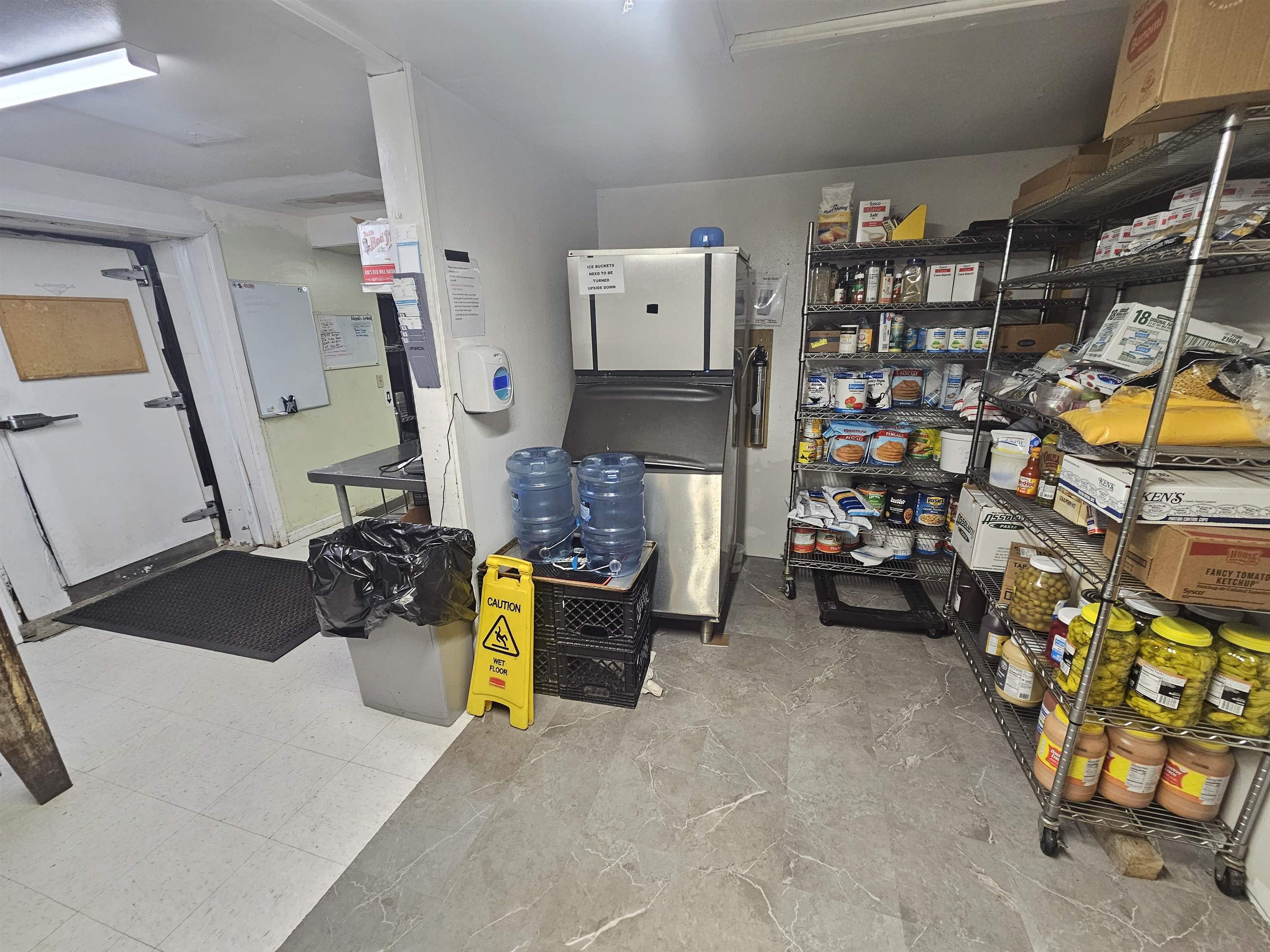 1401 Laurel Street Property Photo 22