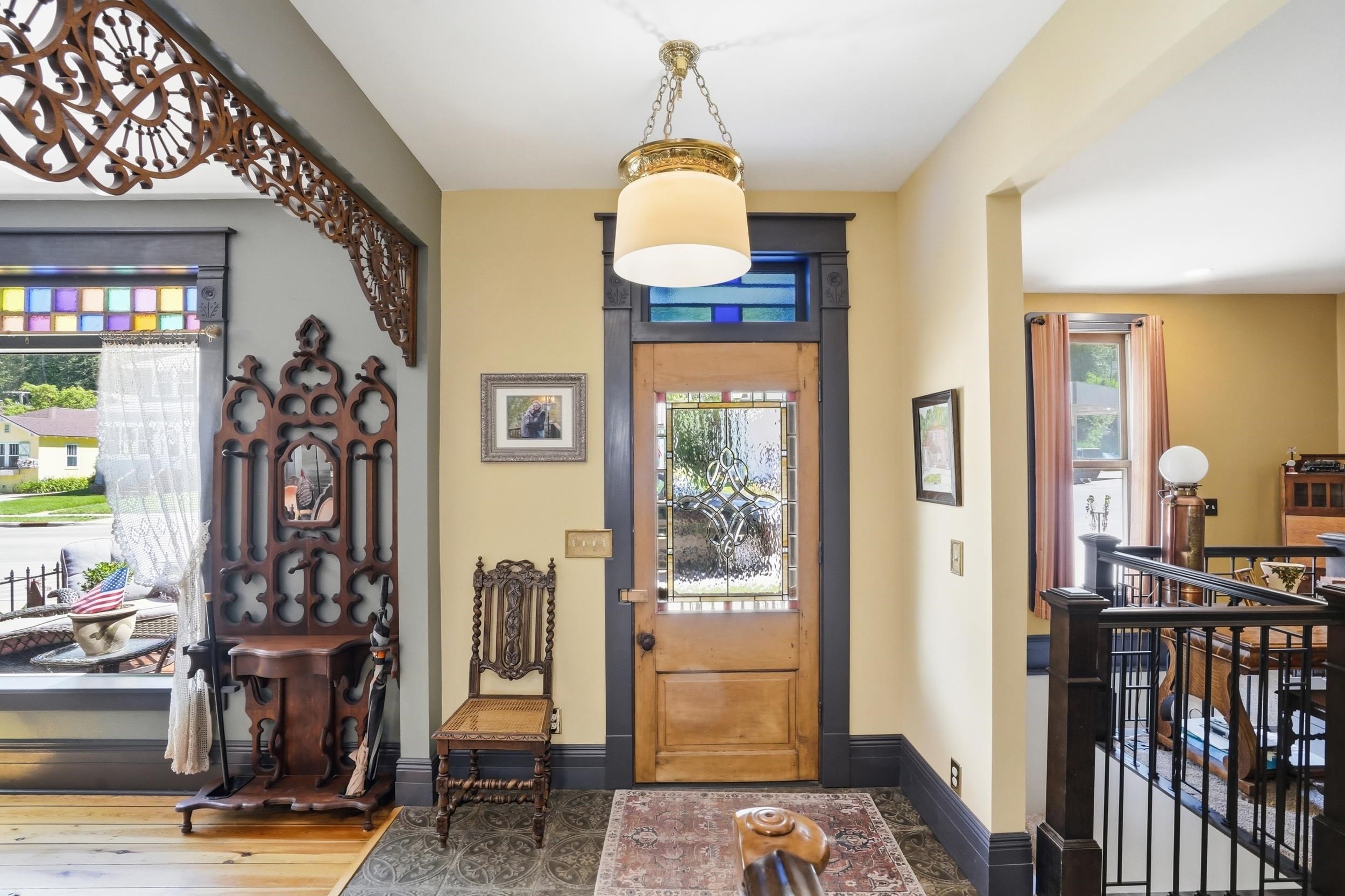 152 Charles Street Property Photo 5