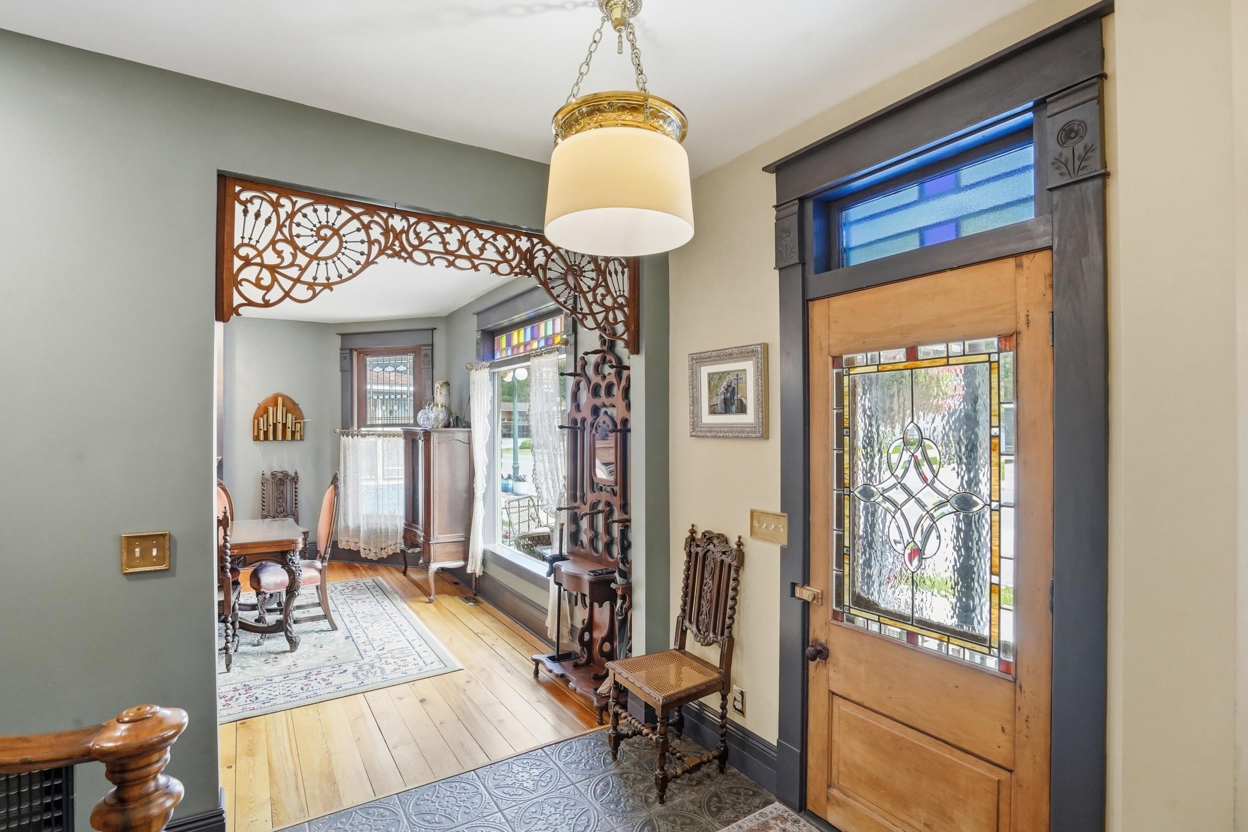 152 Charles Street Property Photo 6