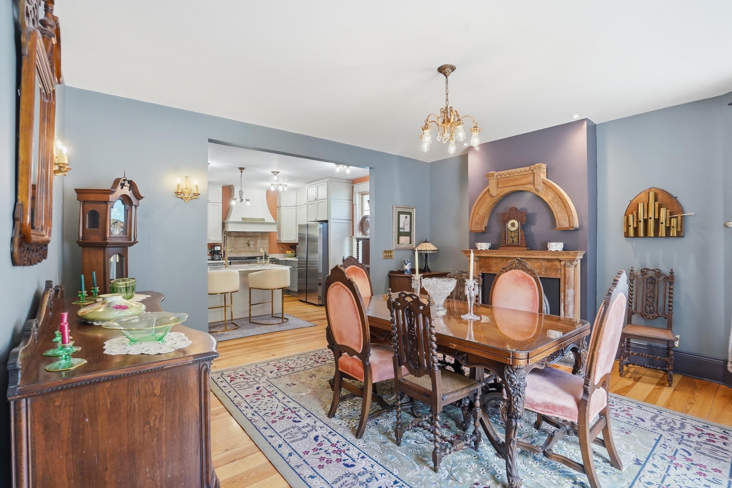 152 Charles Street Property Photo 8